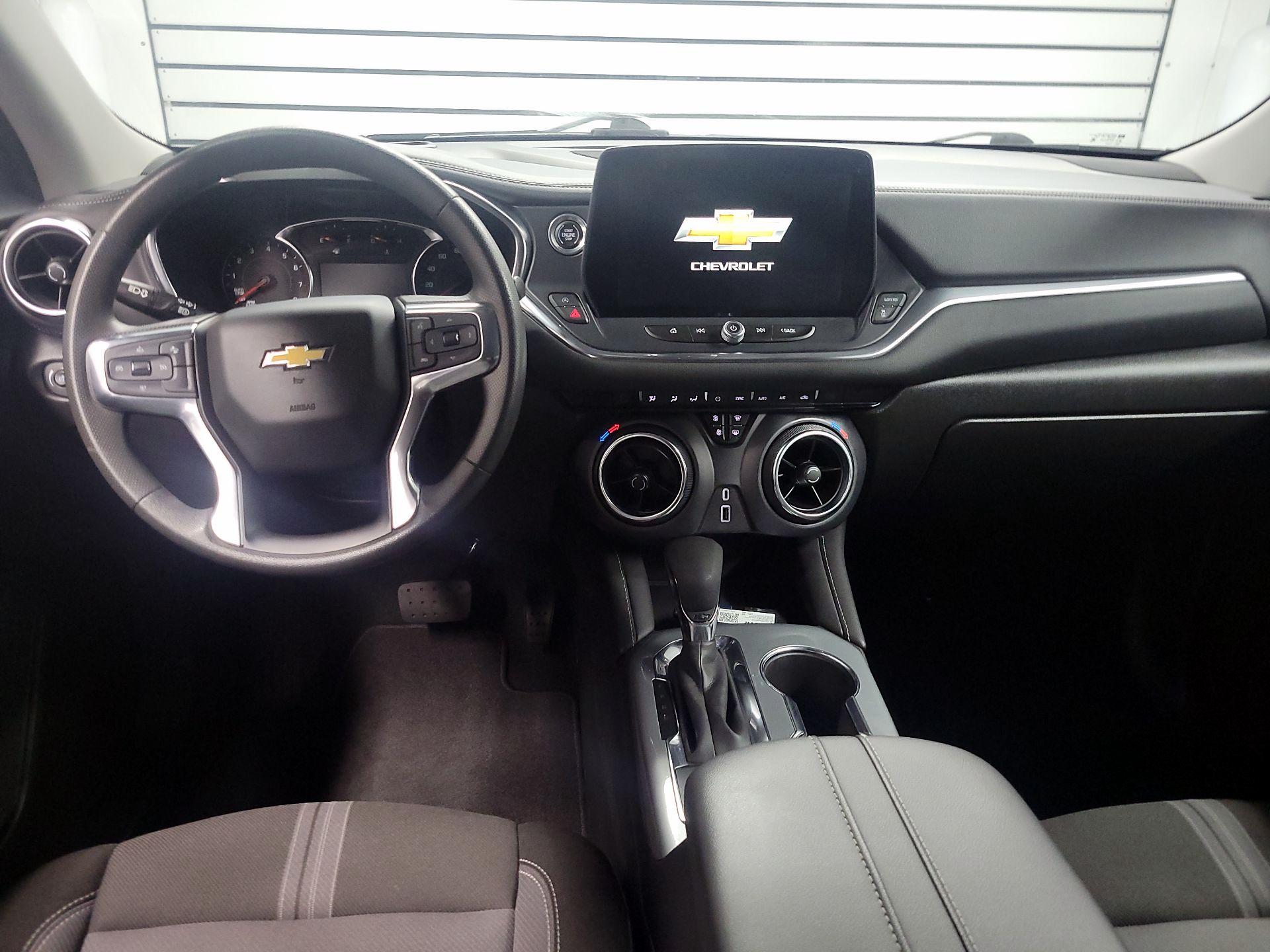 Thumbnail: 2023 Chevrolet Blazer - 9