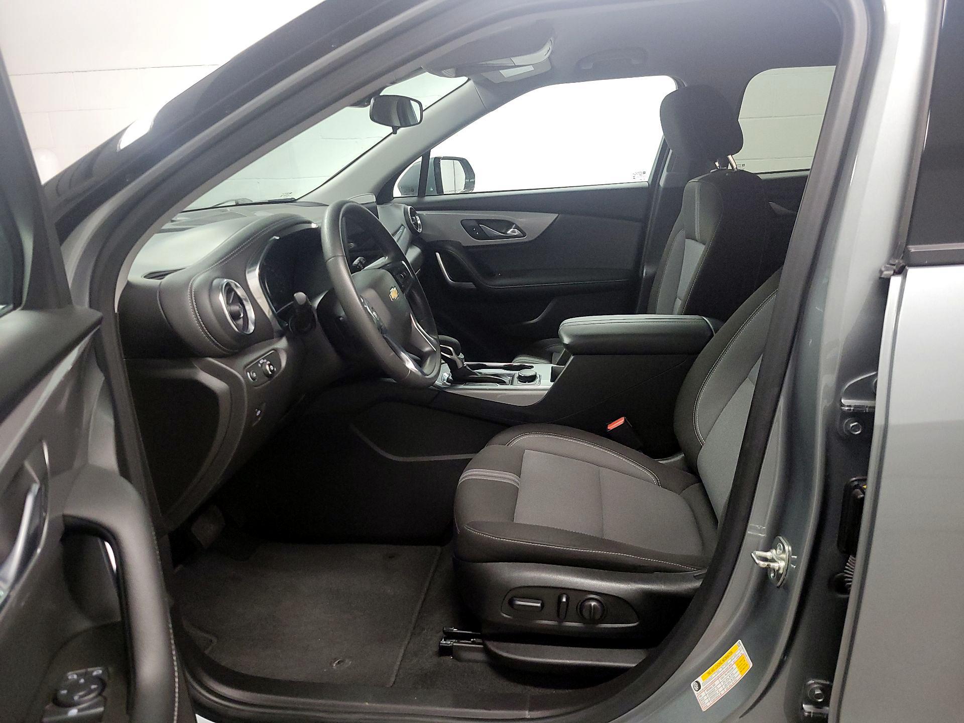 Thumbnail: 2023 Chevrolet Blazer - 11