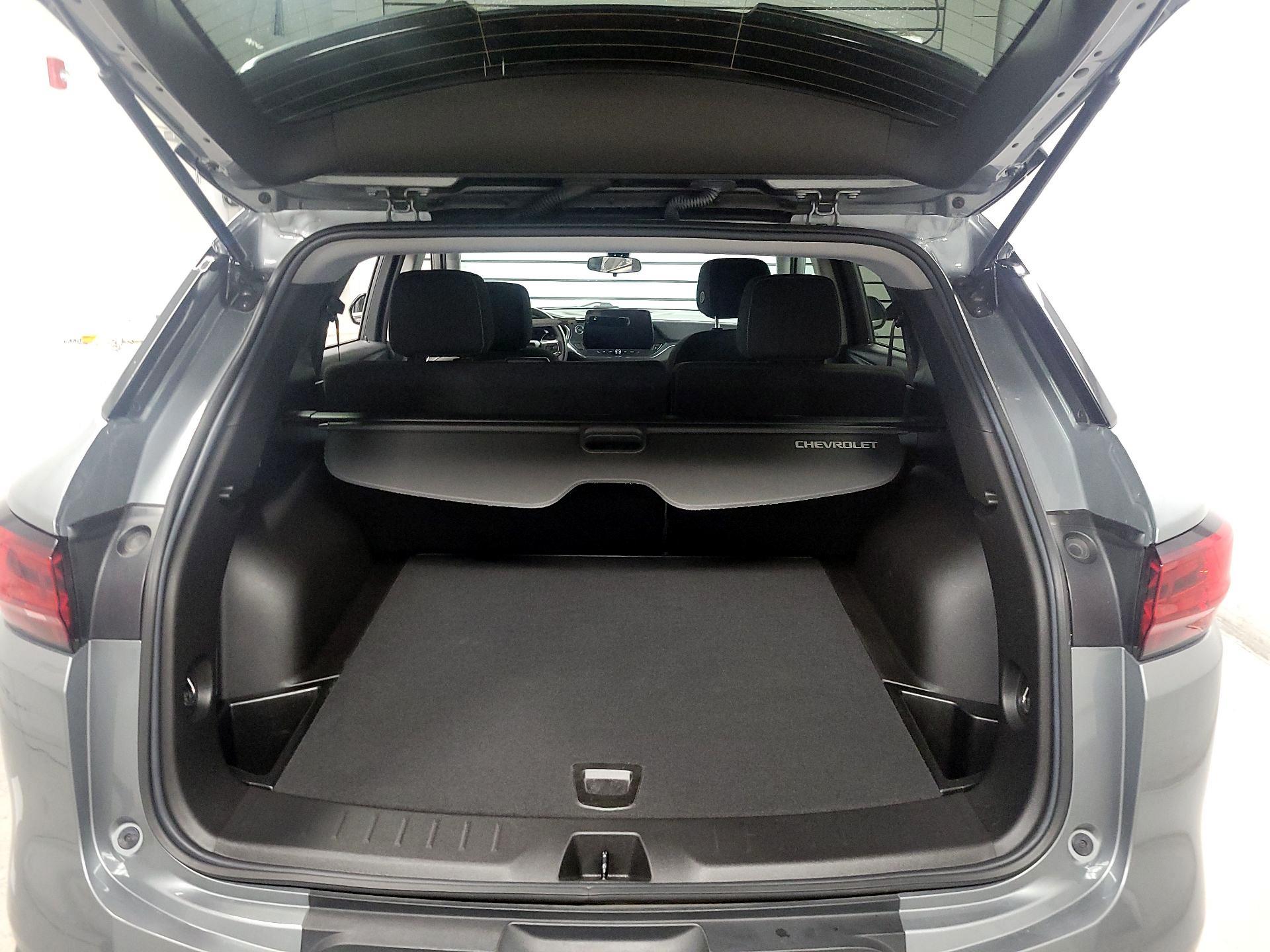 Thumbnail: 2023 Chevrolet Blazer - 20