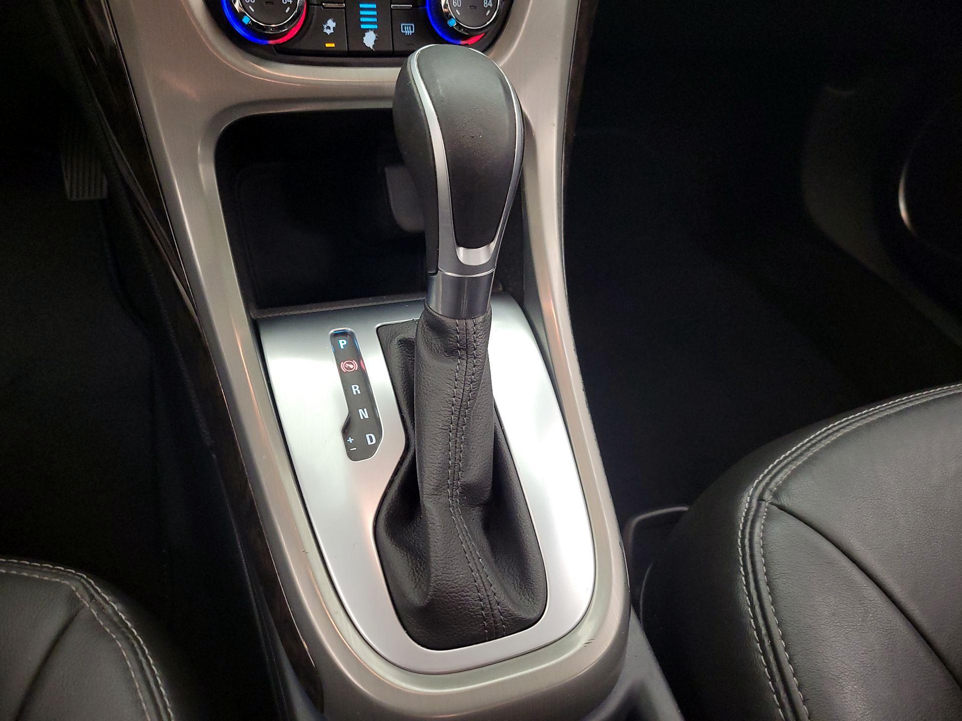 Thumbnail: 2015 Buick Verano - 18