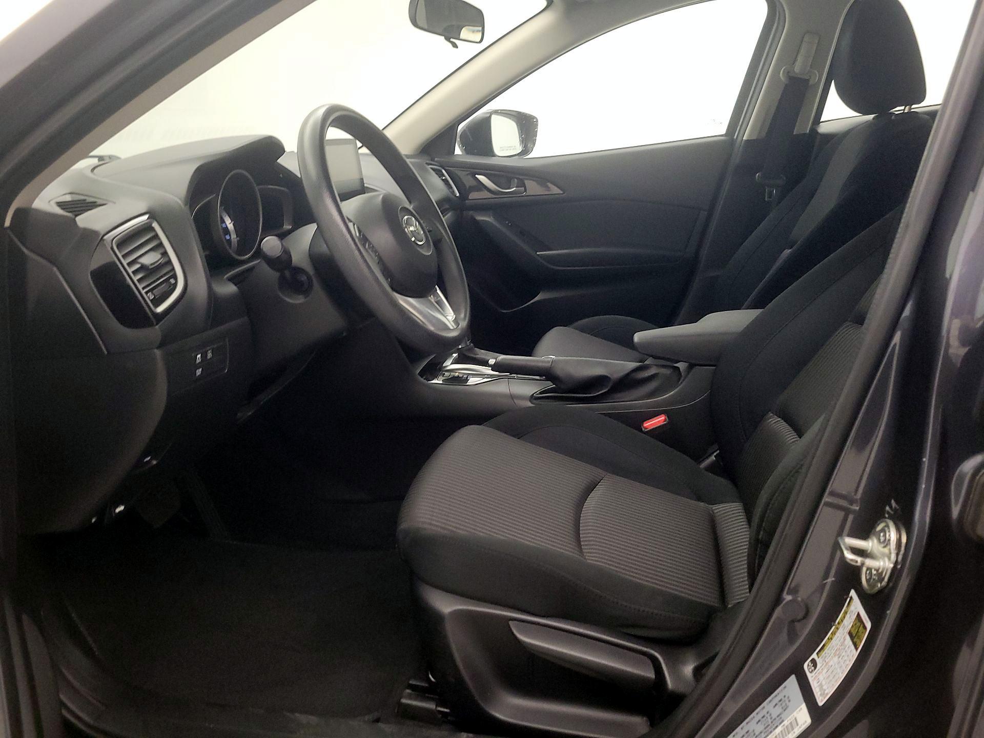 Thumbnail: 2016 Mazda Mazda3 - 11