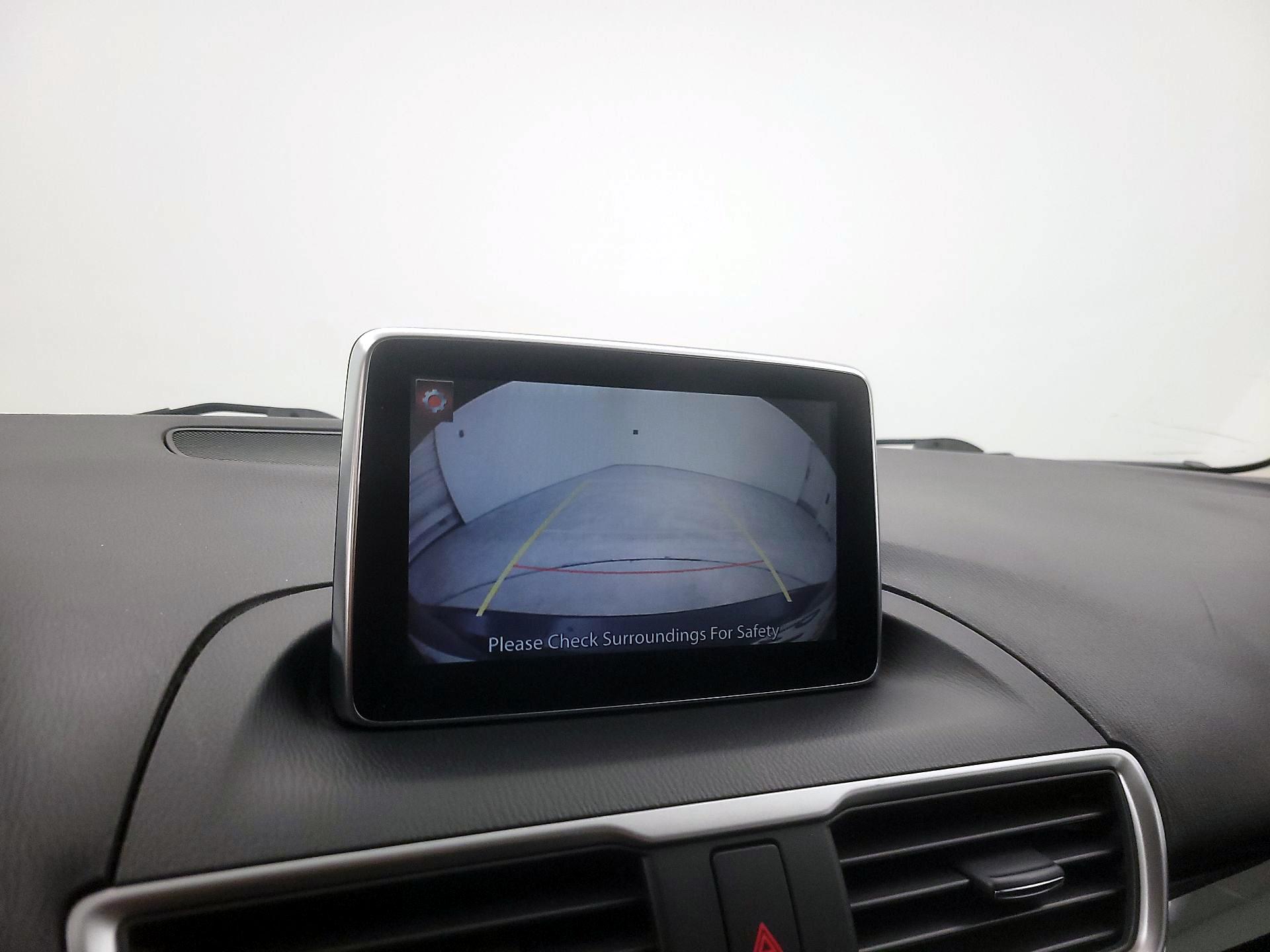 Thumbnail: 2016 Mazda Mazda3 - 14