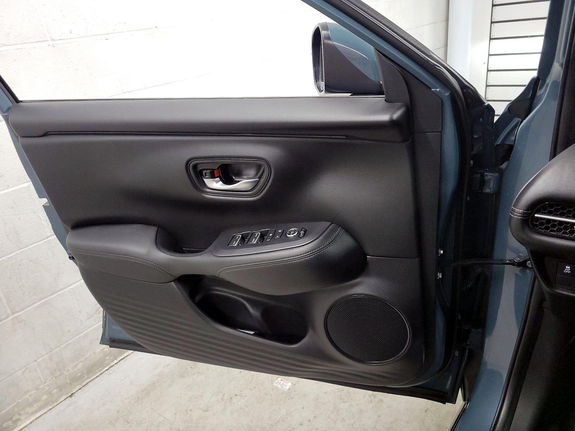 Thumbnail: 2024 Honda HR-V - 12