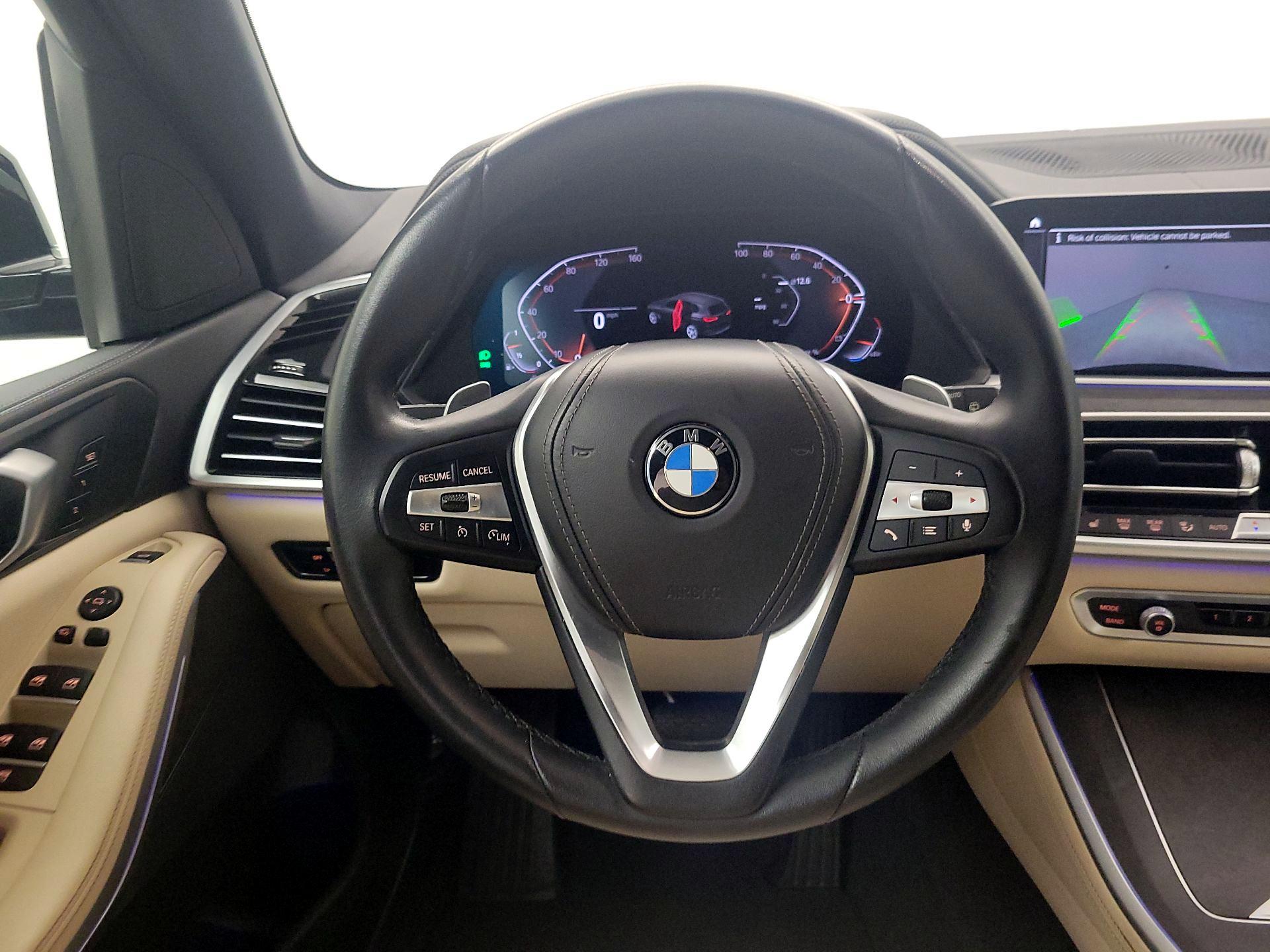 Thumbnail: 2022 BMW X5 - 10