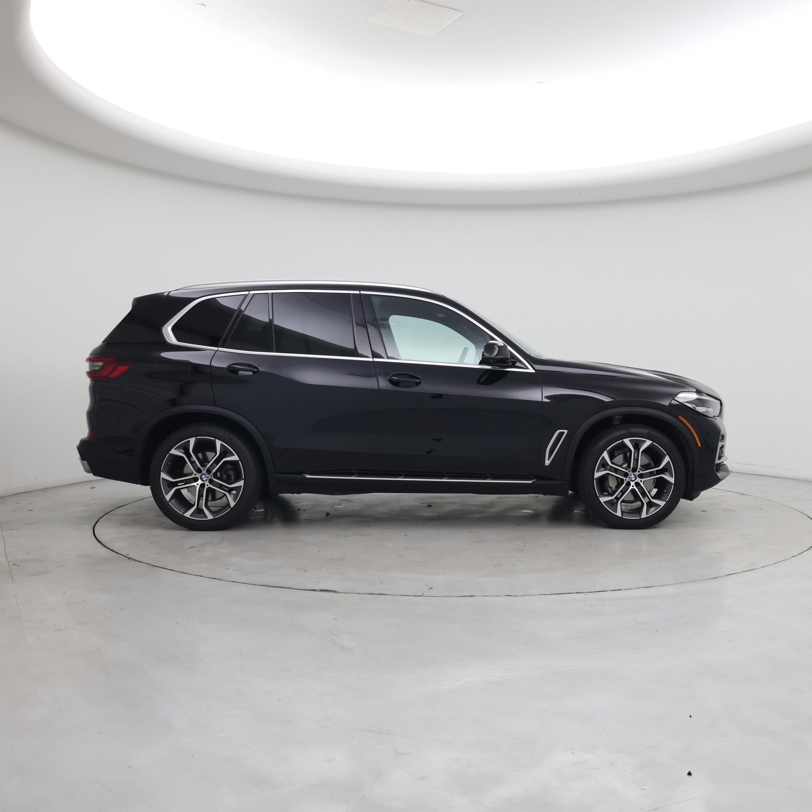 Thumbnail: 2022 BMW X5 - 7