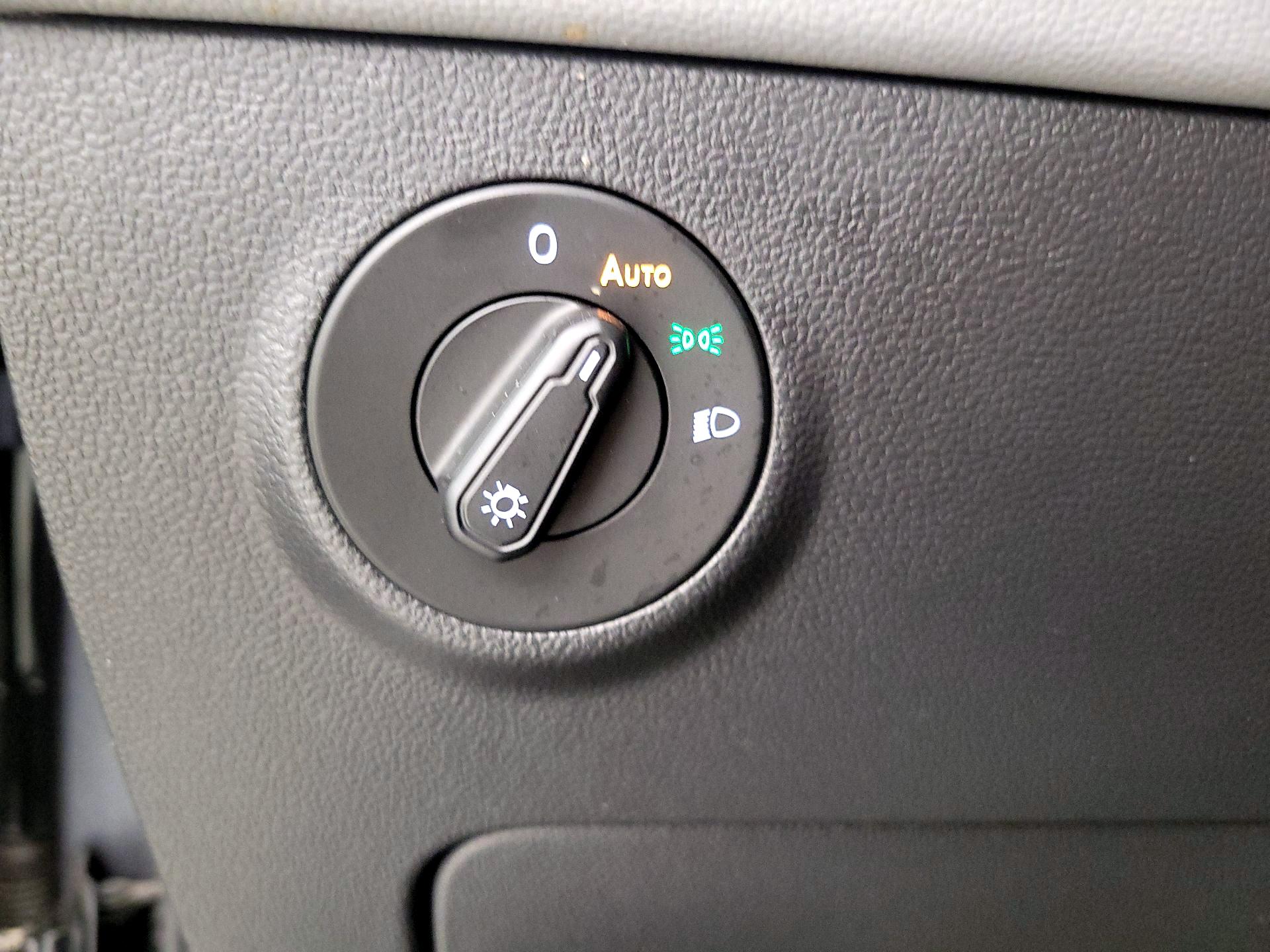 Thumbnail: 2023 Volkswagen Taos - 13