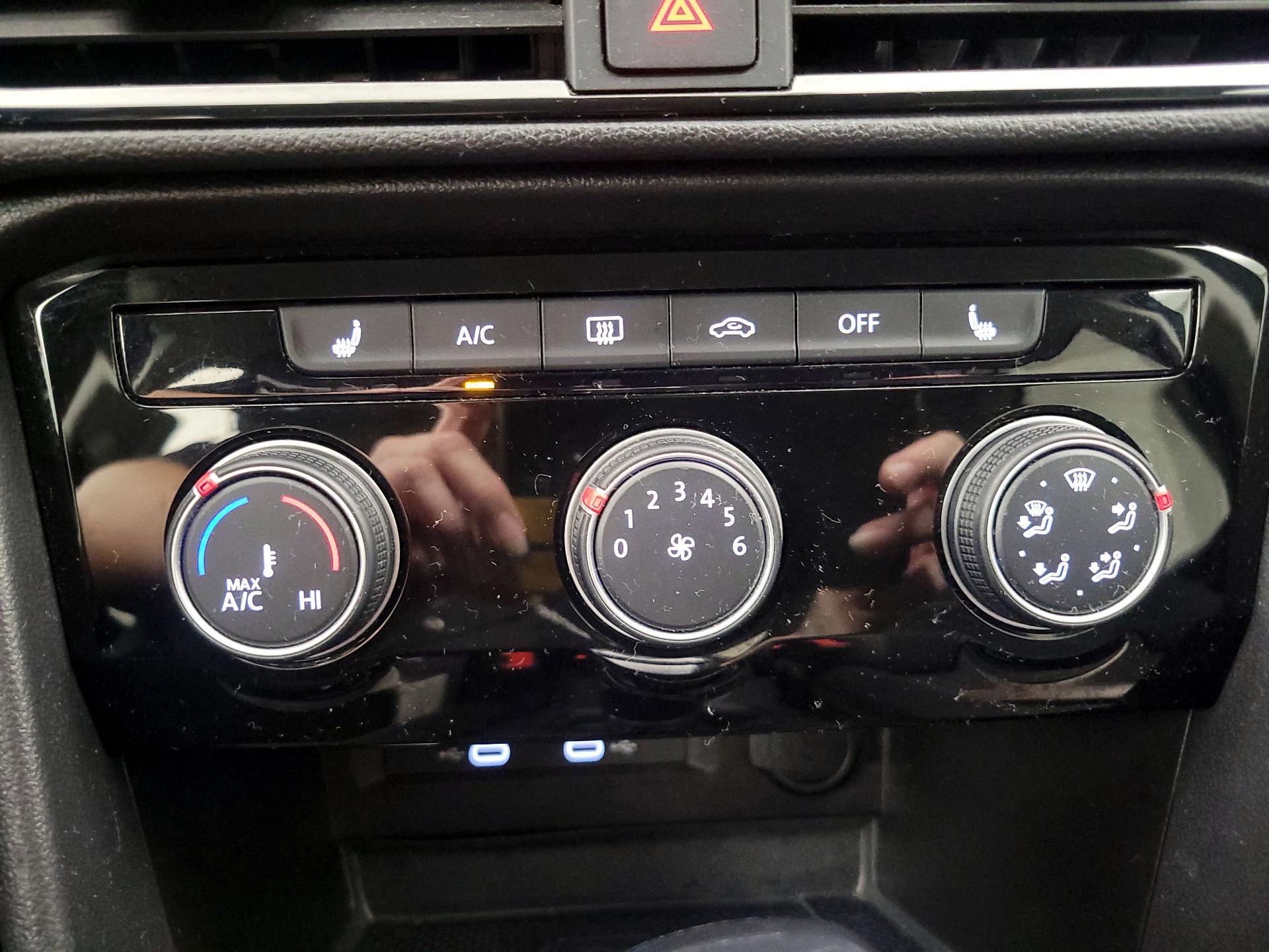 Thumbnail: 2023 Volkswagen Taos - 16