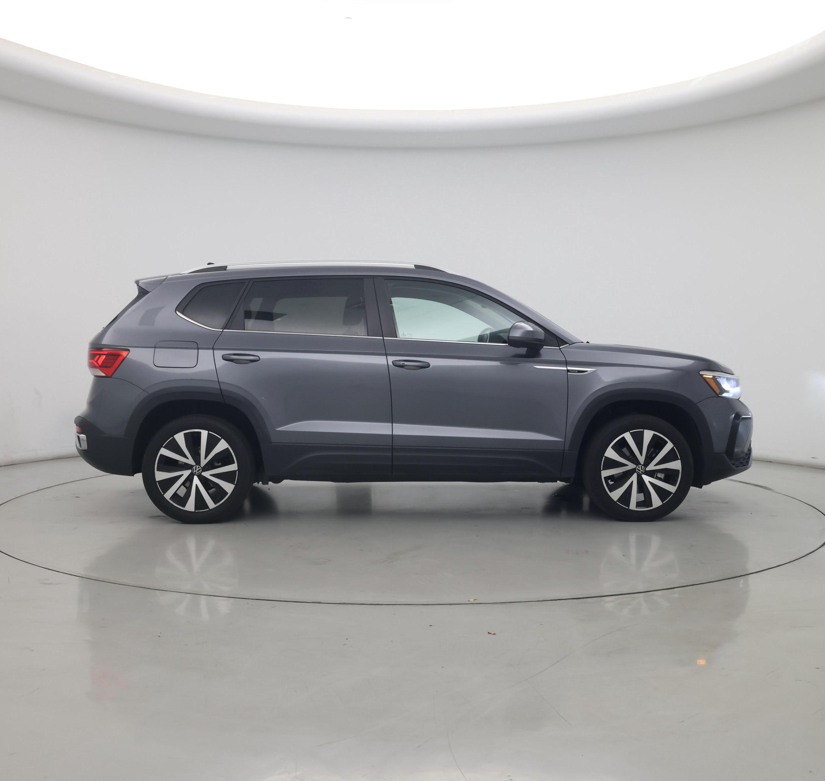 Thumbnail: 2023 Volkswagen Taos - 7