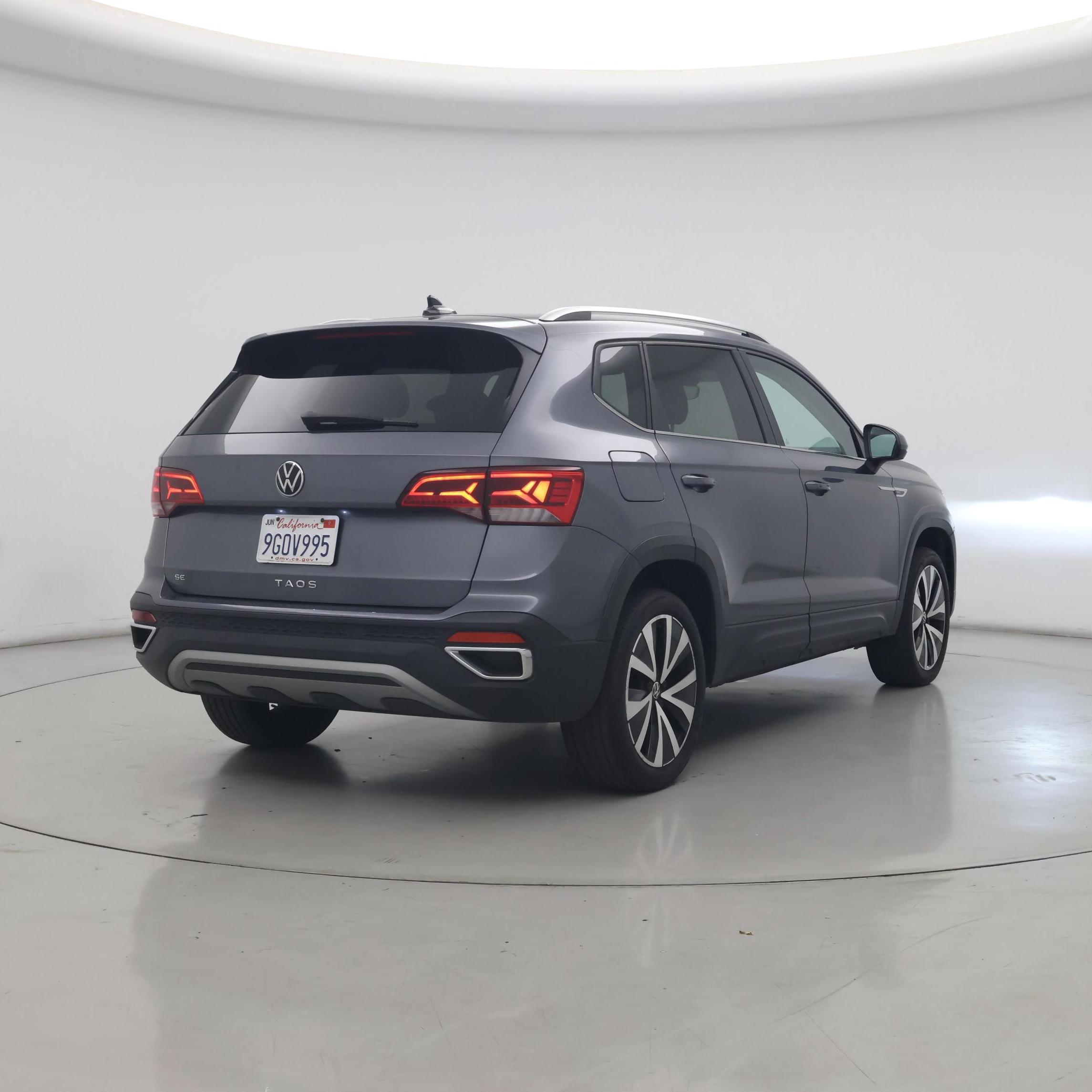 Thumbnail: 2023 Volkswagen Taos - 8