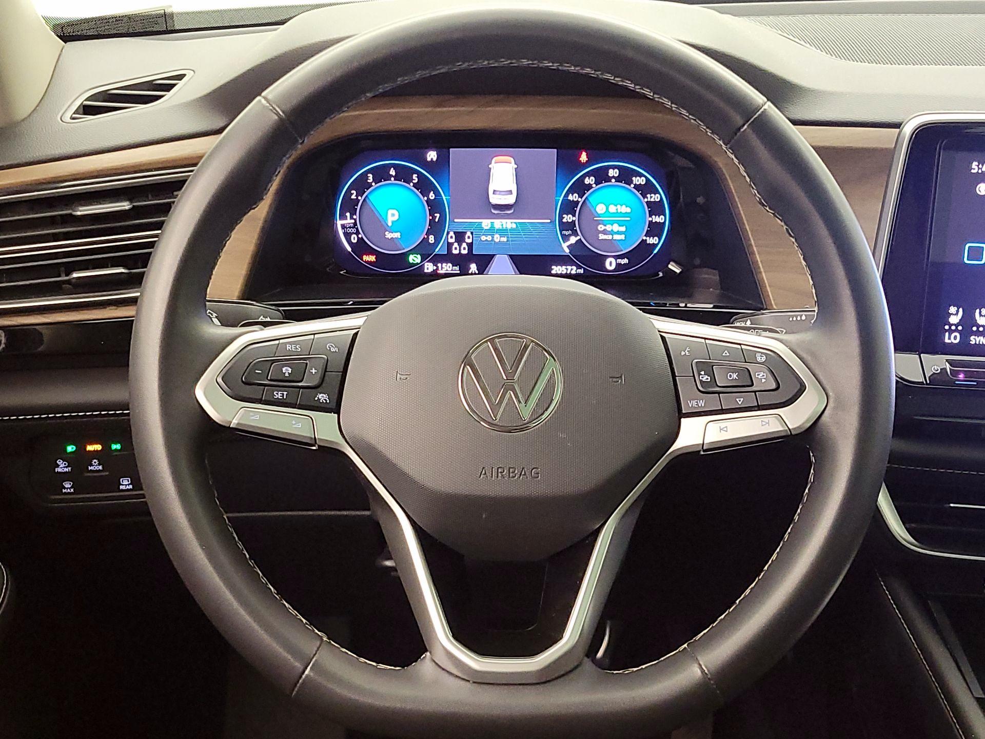 Thumbnail: 2024 Volkswagen Atlas - 10