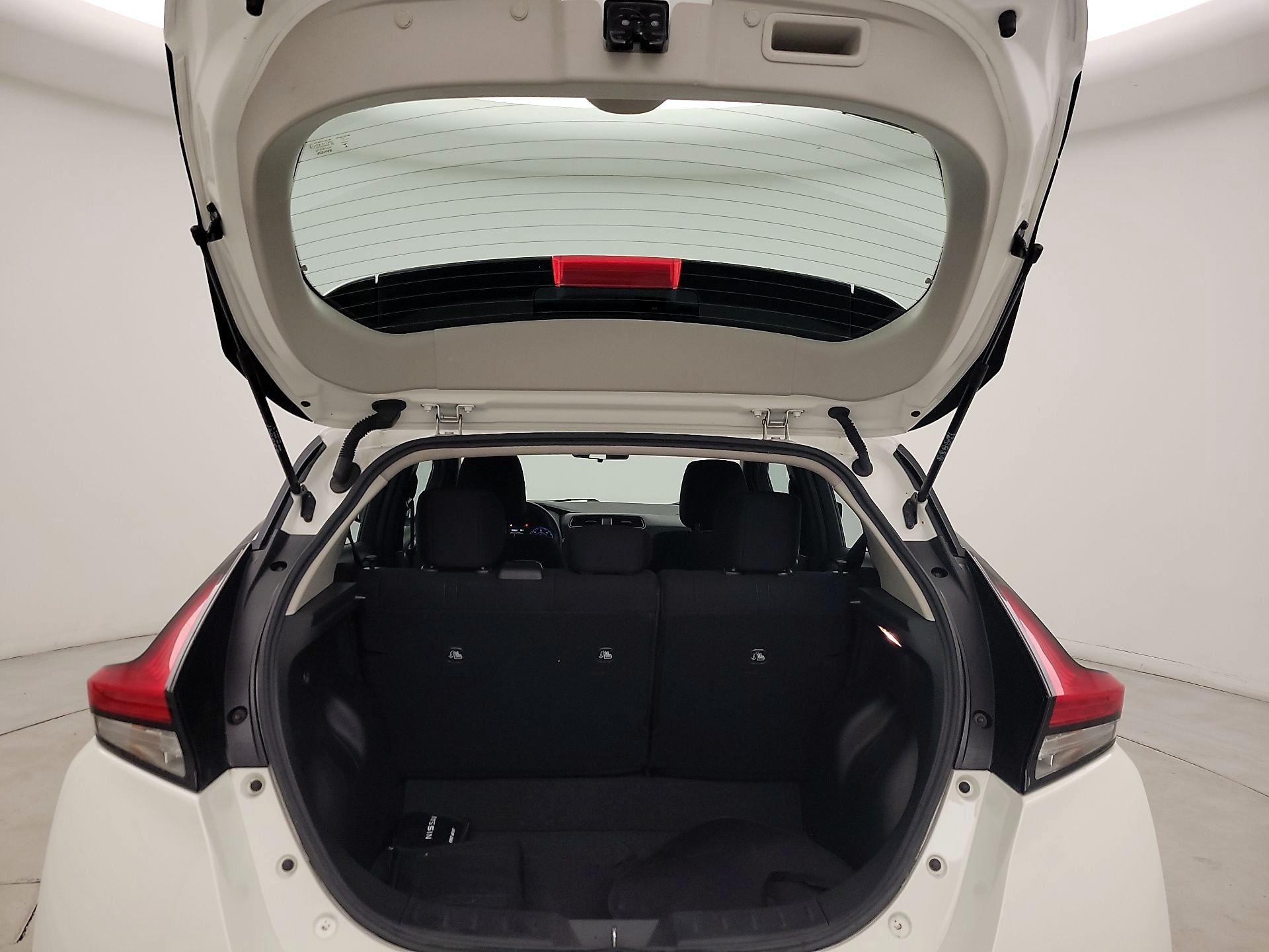 Thumbnail: 2022 Nissan Leaf - 20