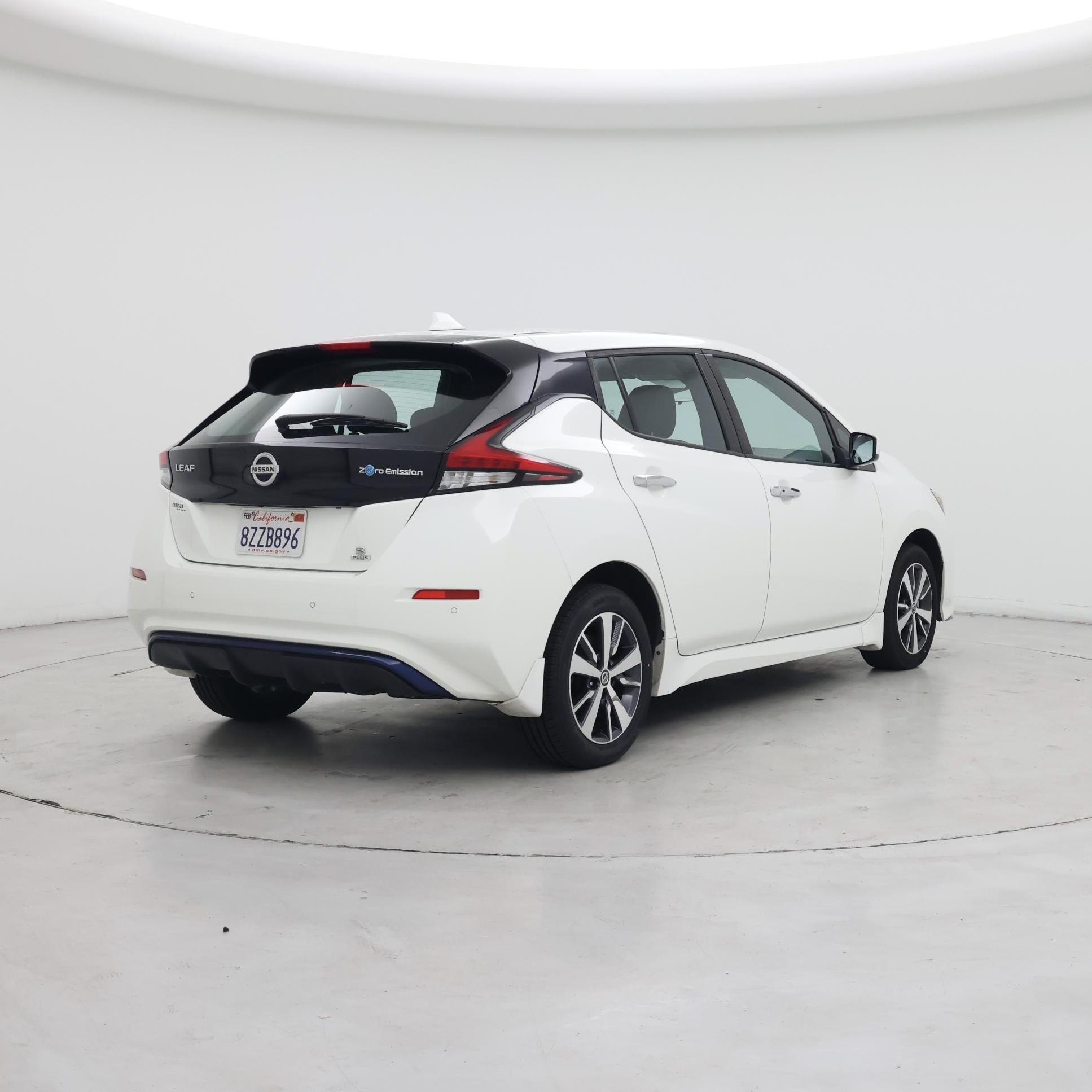 Thumbnail: 2022 Nissan Leaf - 8