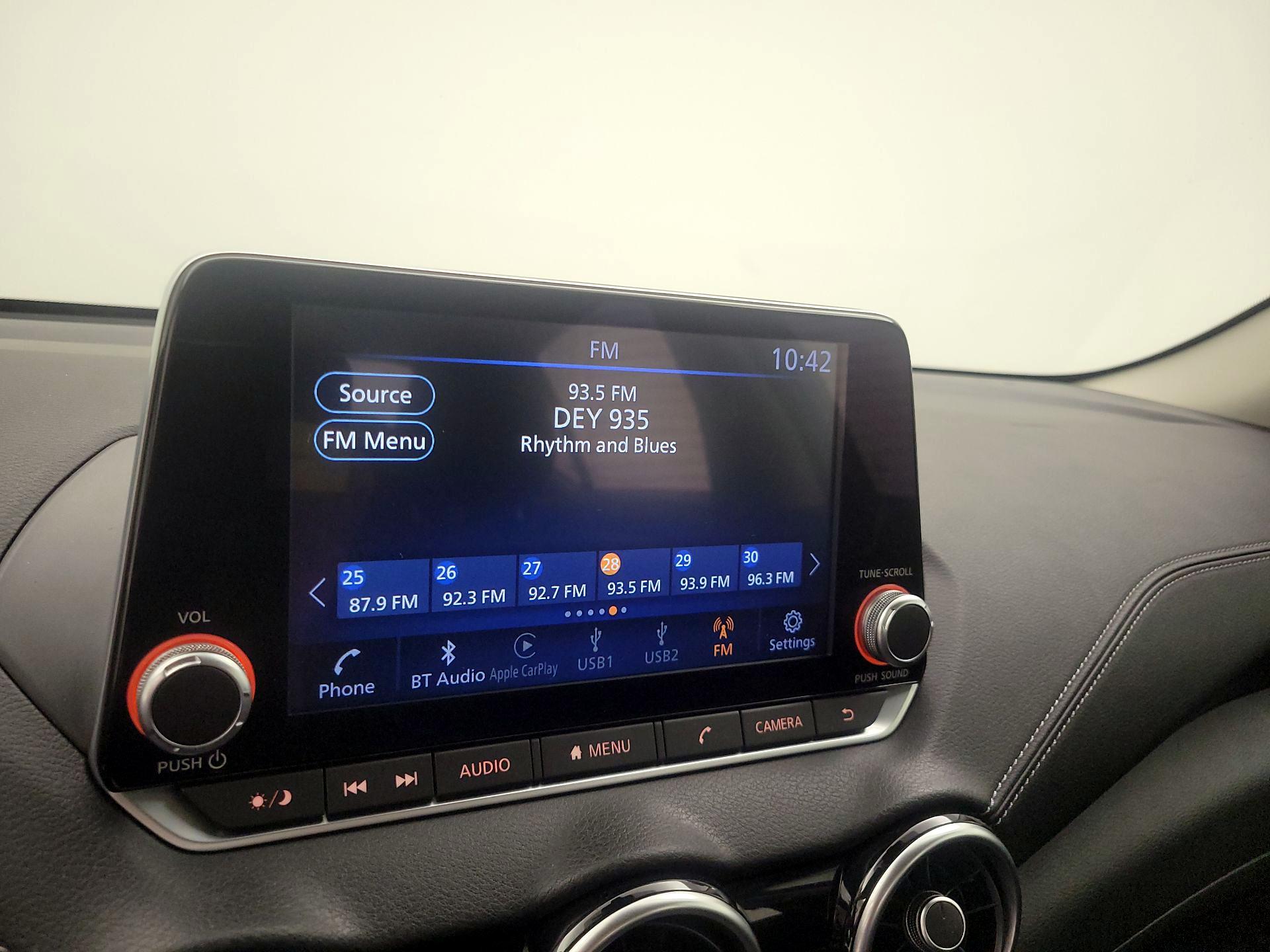 Thumbnail: 2023 Nissan Sentra - 15