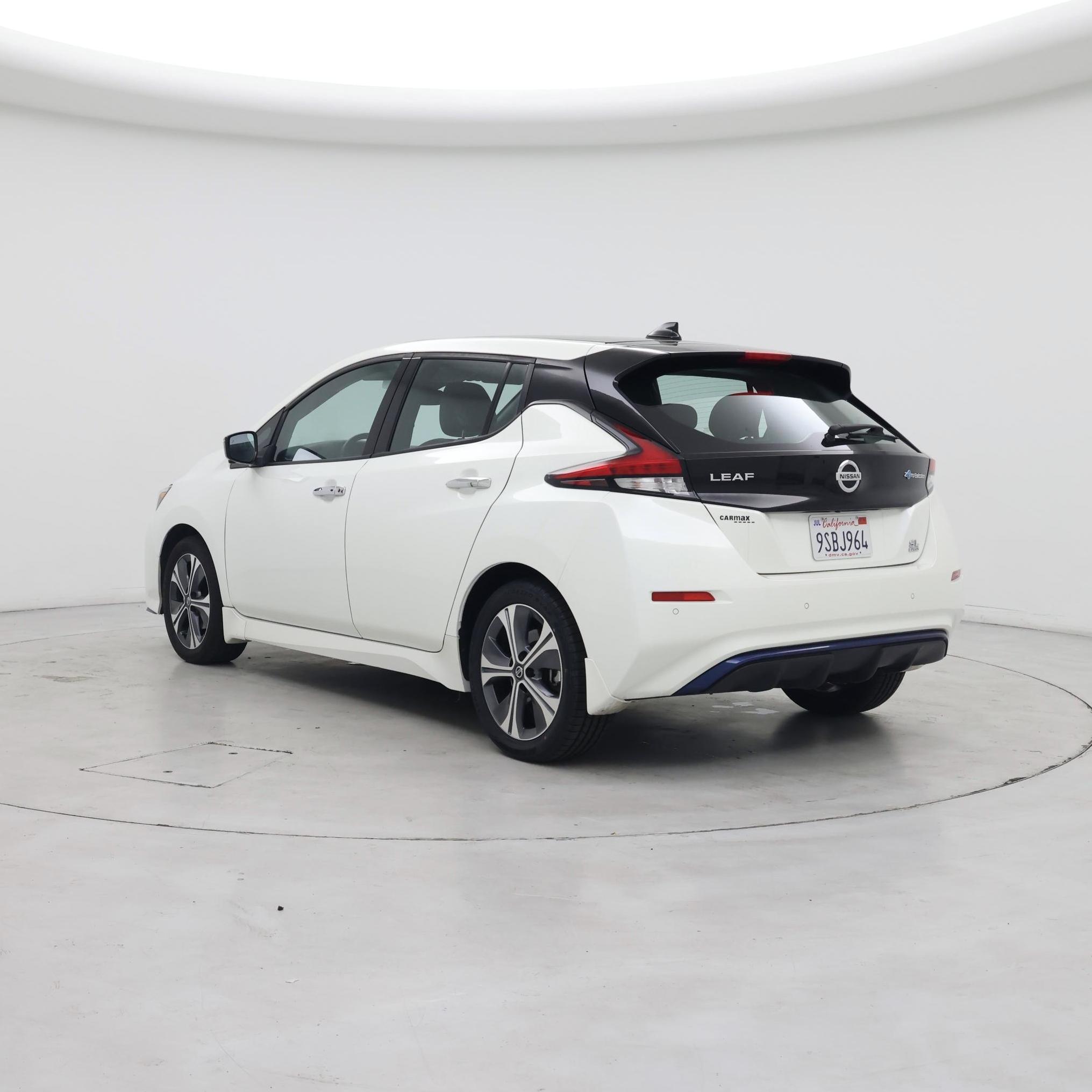 Thumbnail: 2021 Nissan Leaf - 2