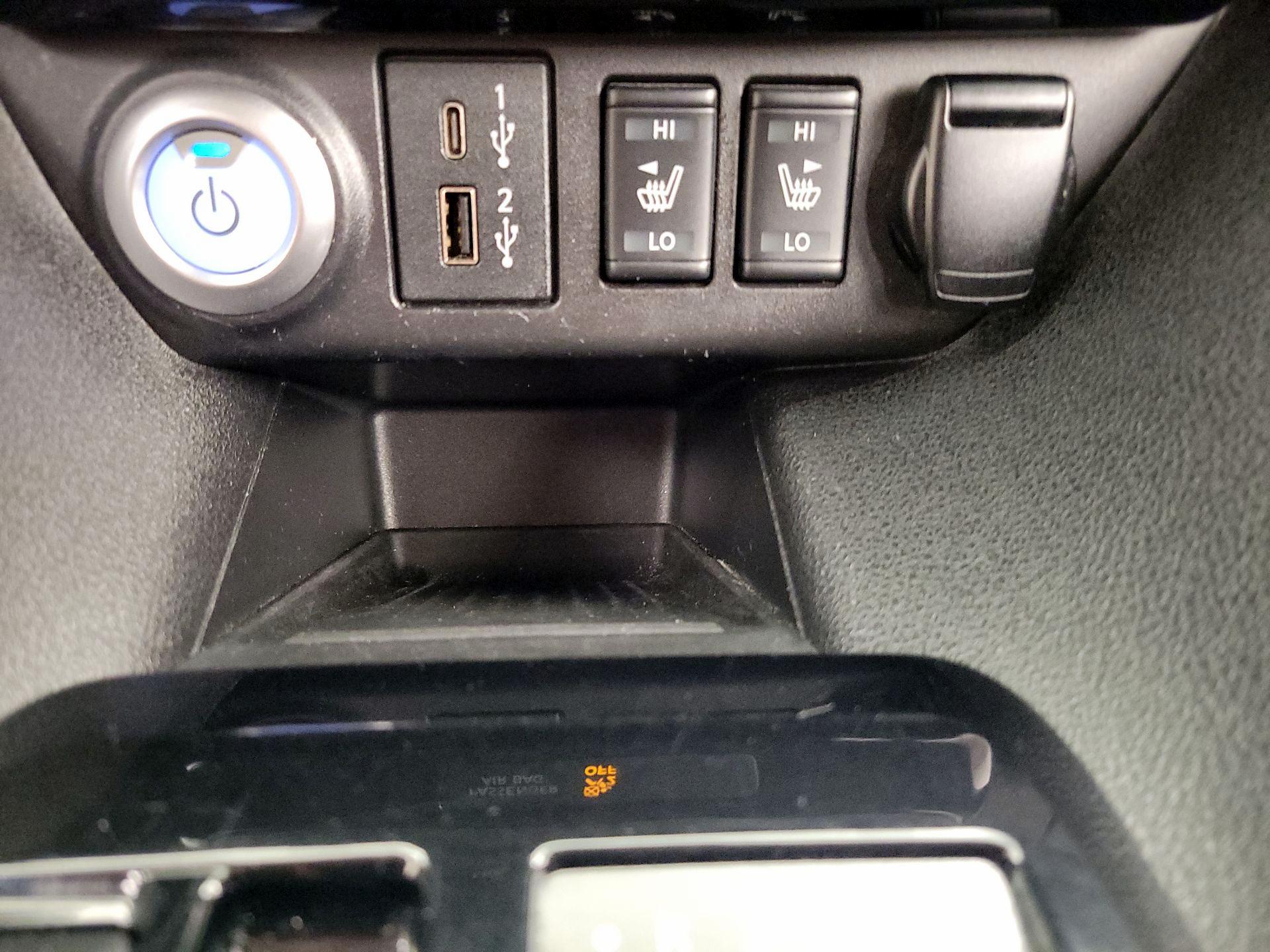 Thumbnail: 2021 Nissan Leaf - 19