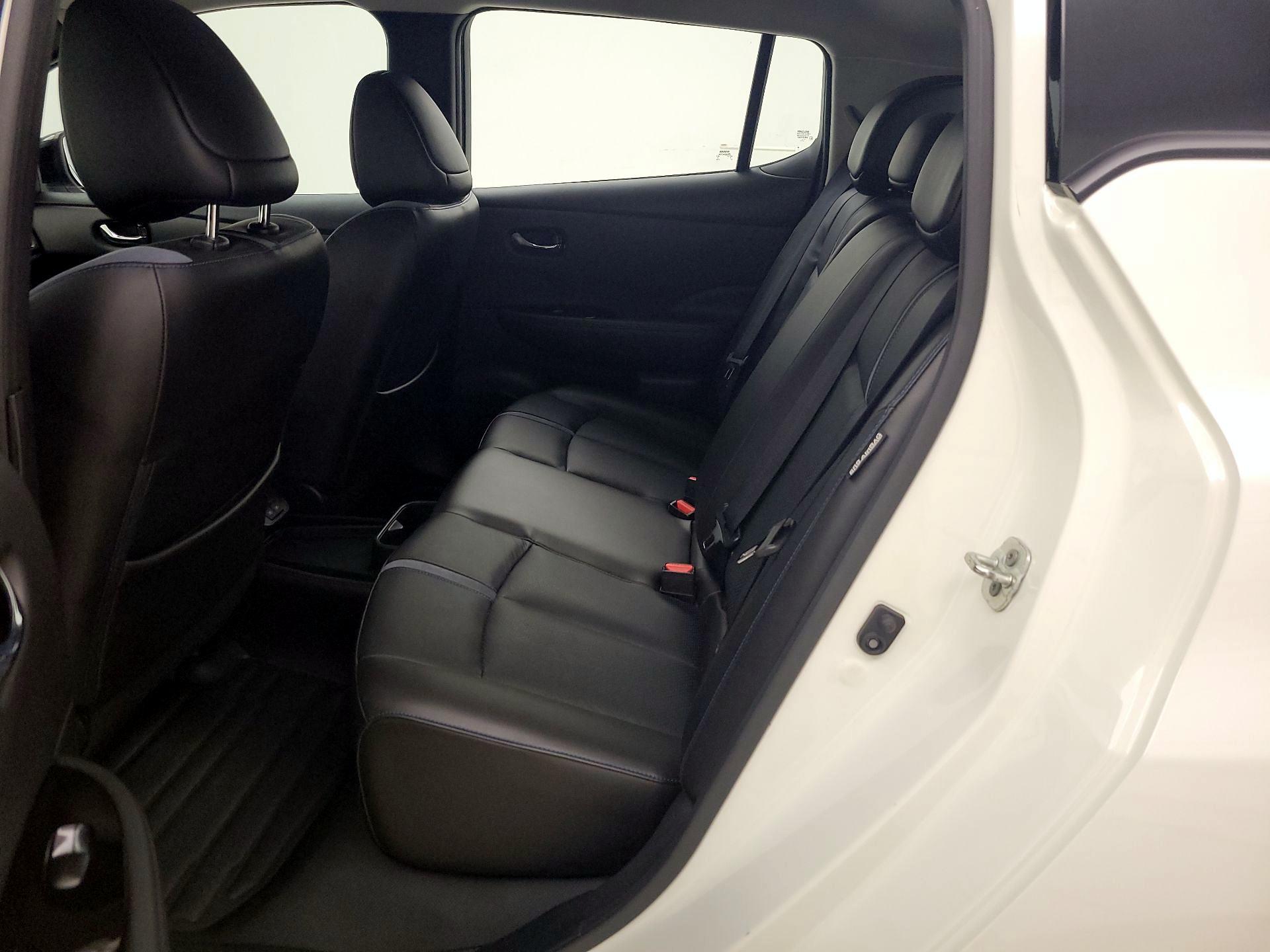 Thumbnail: 2021 Nissan Leaf - 20