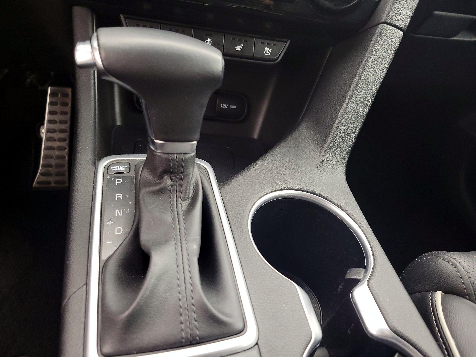 Thumbnail: 2020 Kia Sportage - 17