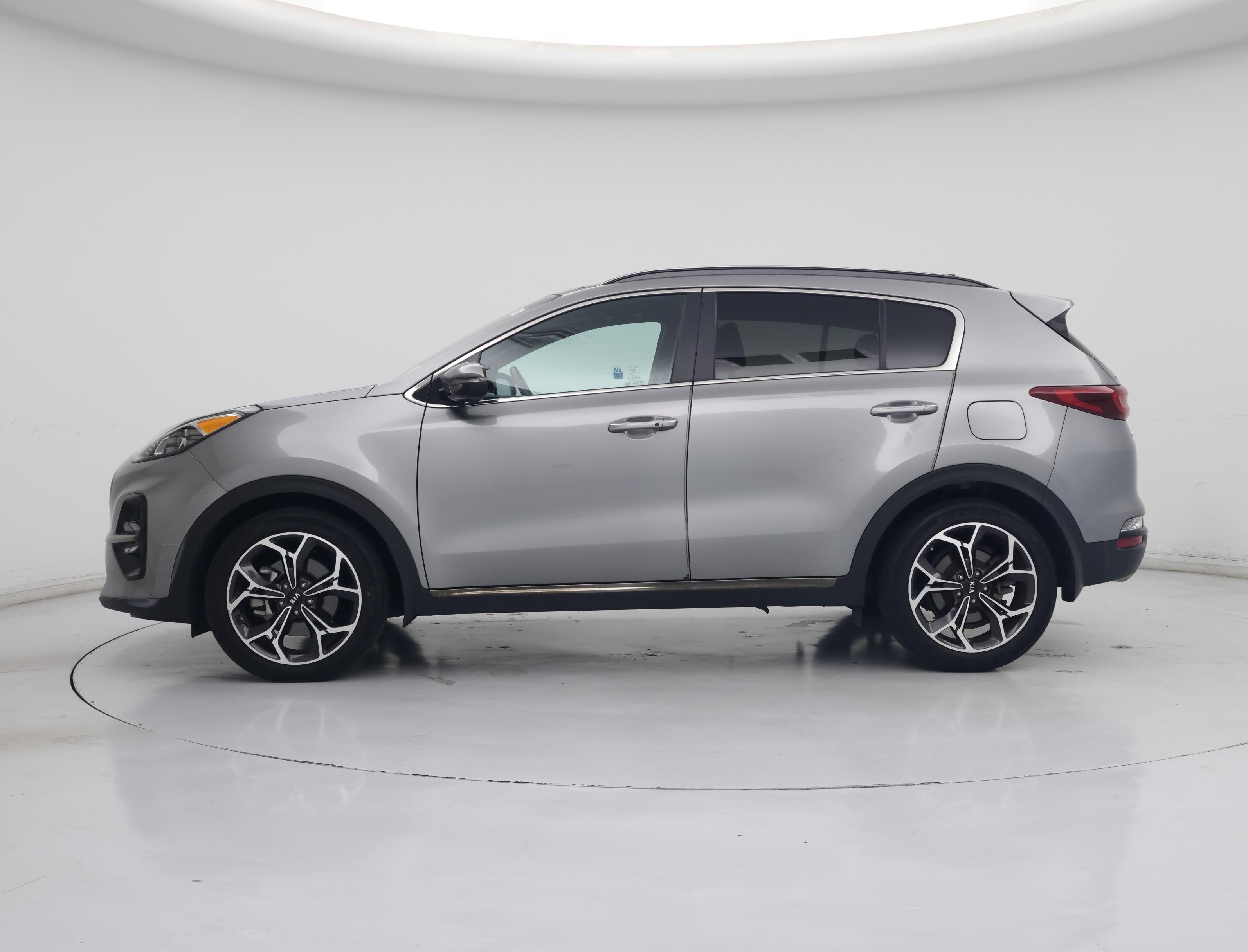 Thumbnail: 2020 Kia Sportage - 3