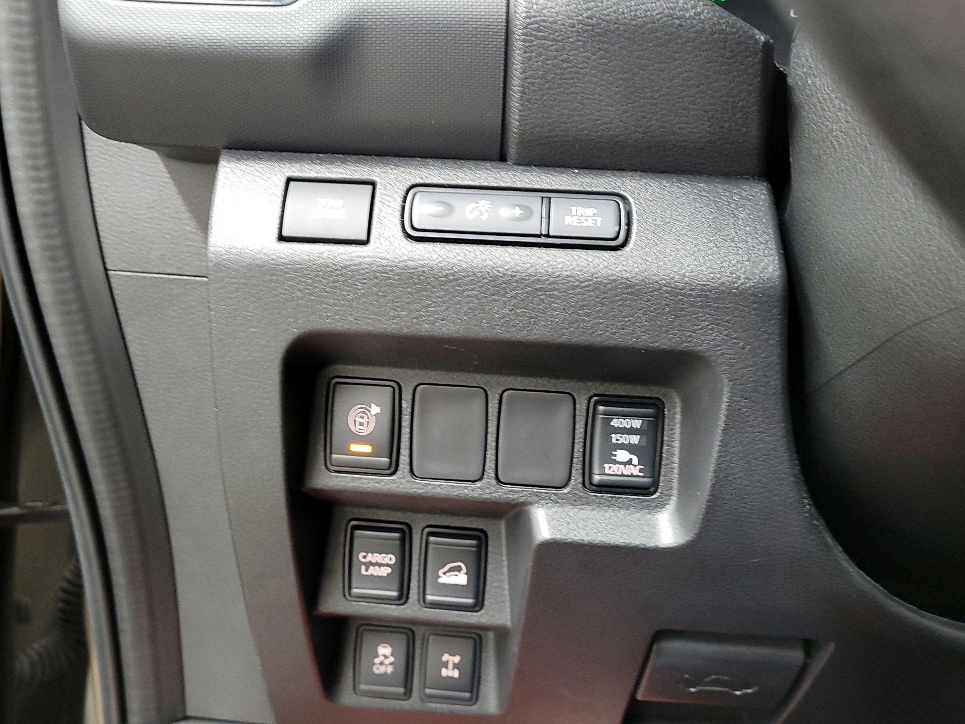 Thumbnail: 2023 Nissan Frontier - 13