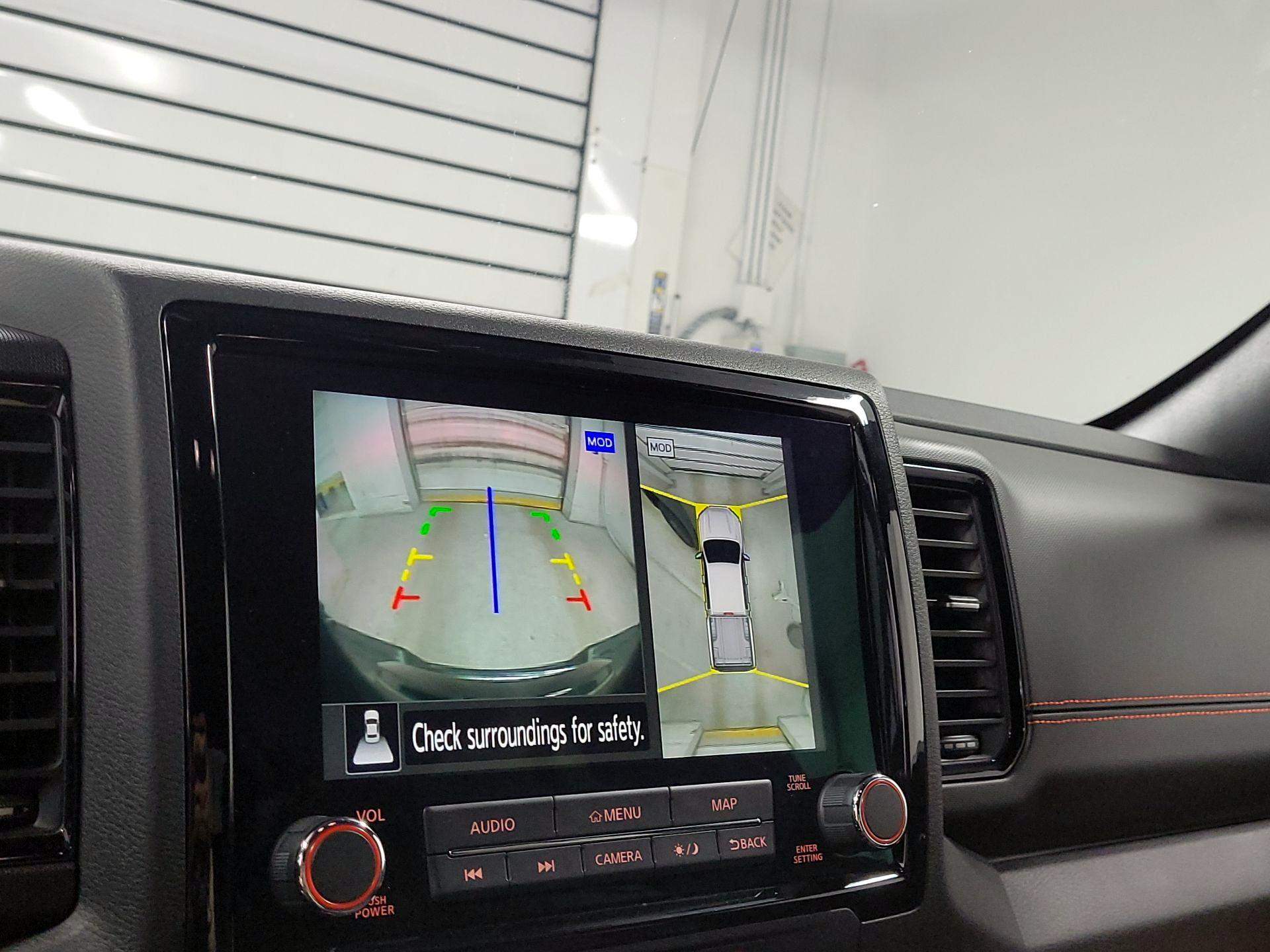 Thumbnail: 2023 Nissan Frontier - 14