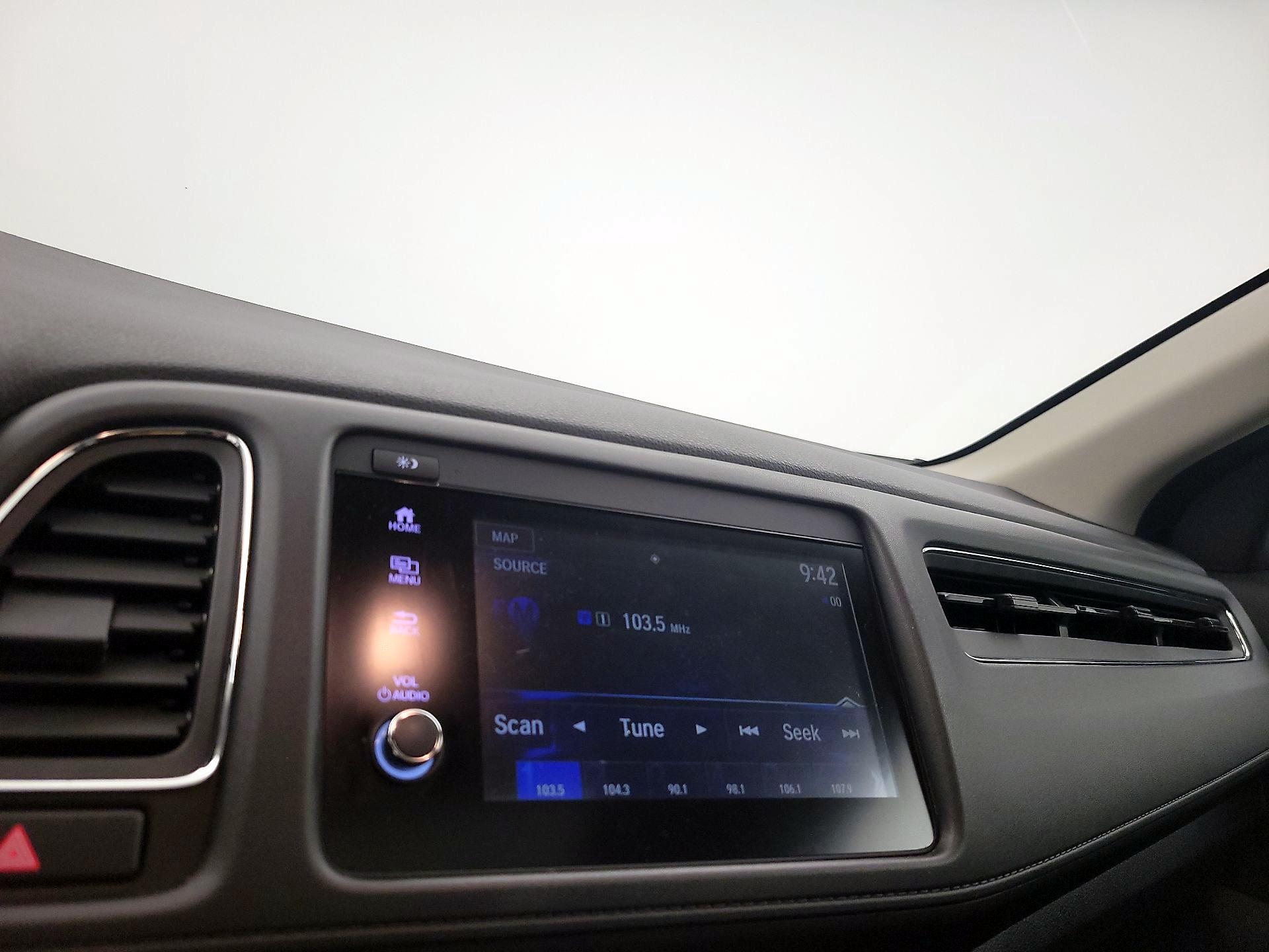 Thumbnail: 2019 Honda HR-V - 16