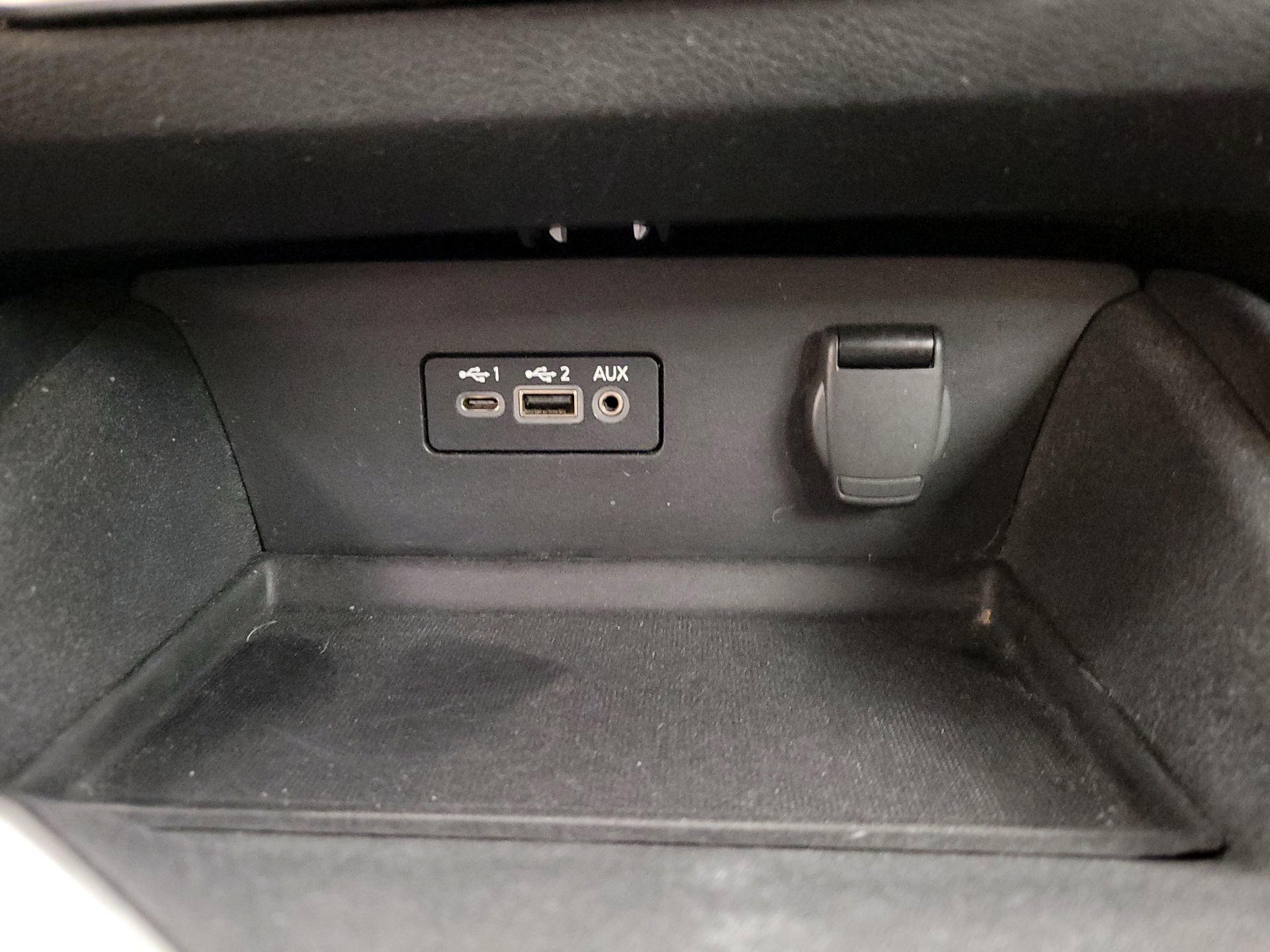 Thumbnail: 2020 Nissan Altima - 18