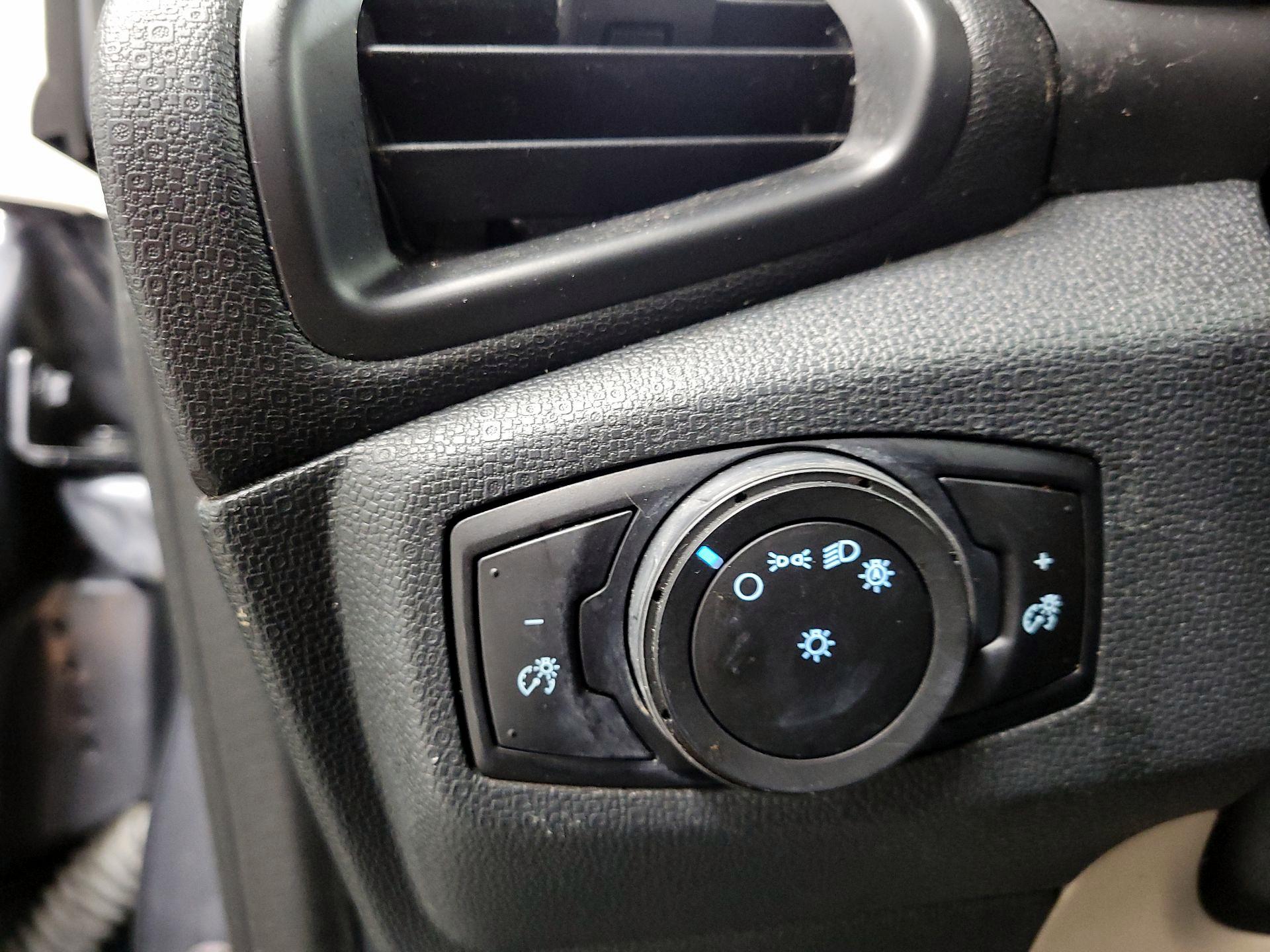 Thumbnail: 2019 Ford EcoSport - 13