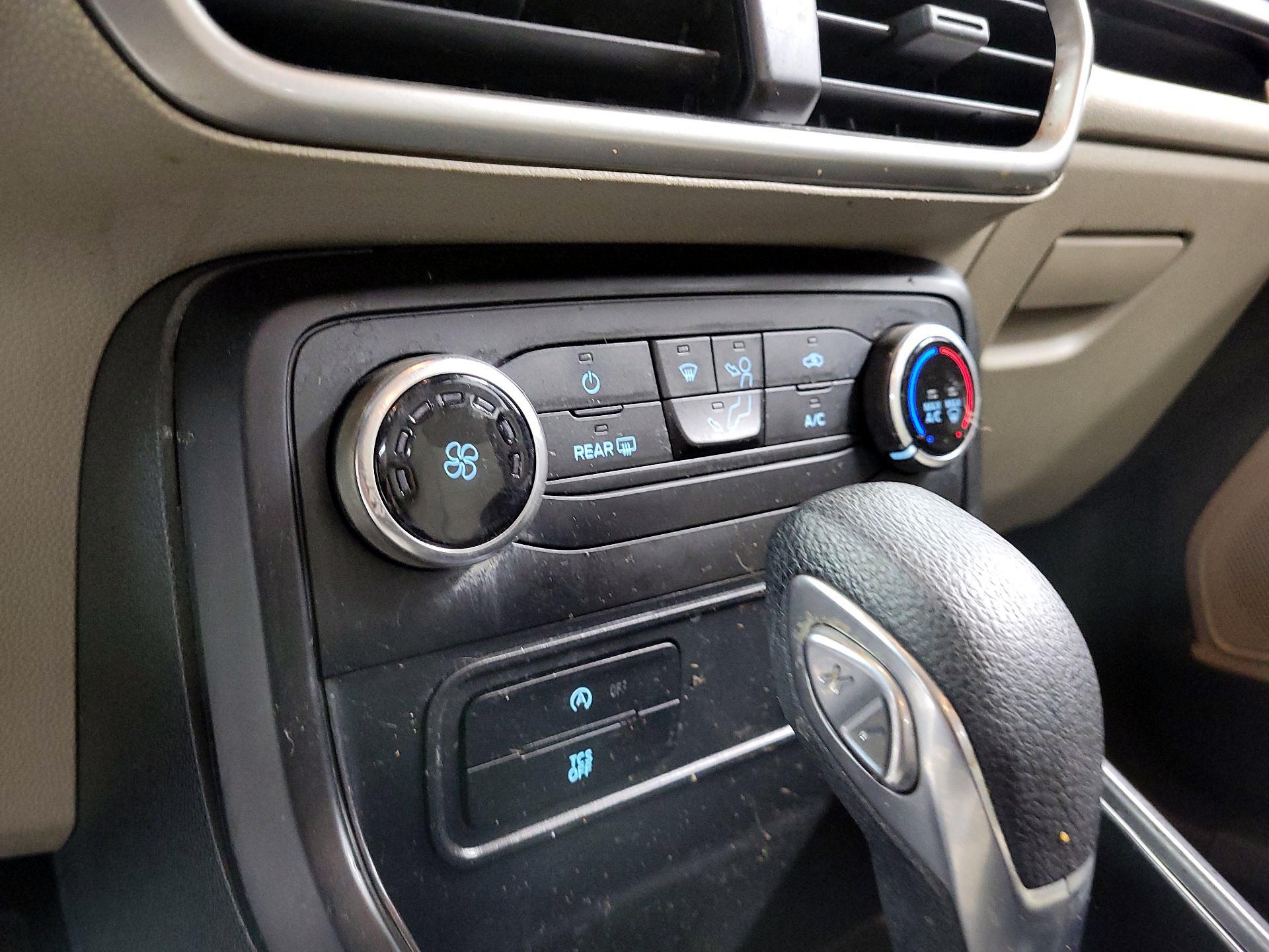 Thumbnail: 2019 Ford EcoSport - 16