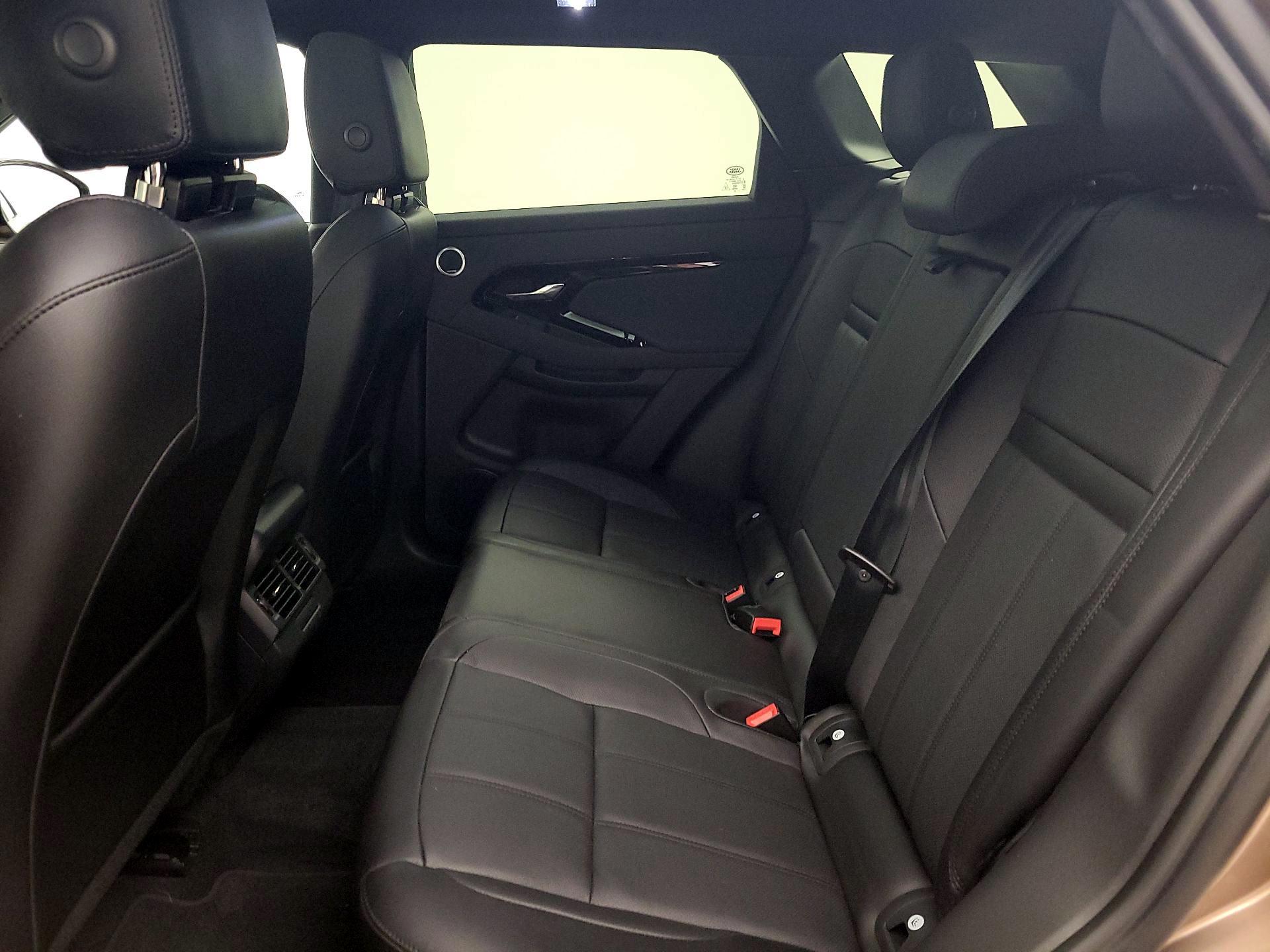 Thumbnail: 2025 Land Rover Range Rover Evoque - 20