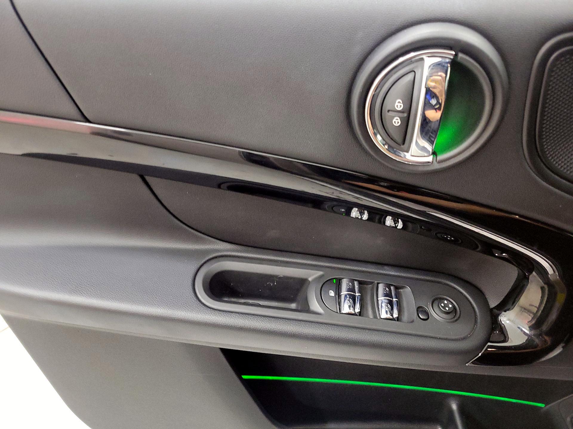 Thumbnail: 2023 MINI Cooper Countryman - 12