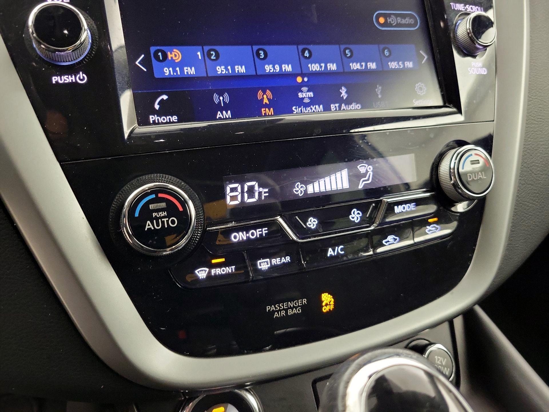 Thumbnail: 2019 Nissan Murano - 17