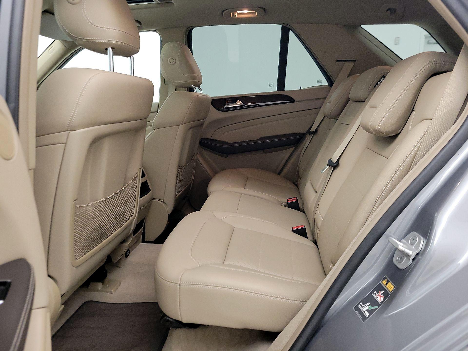 Thumbnail: 2015 Mercedes-Benz M-Class - 20