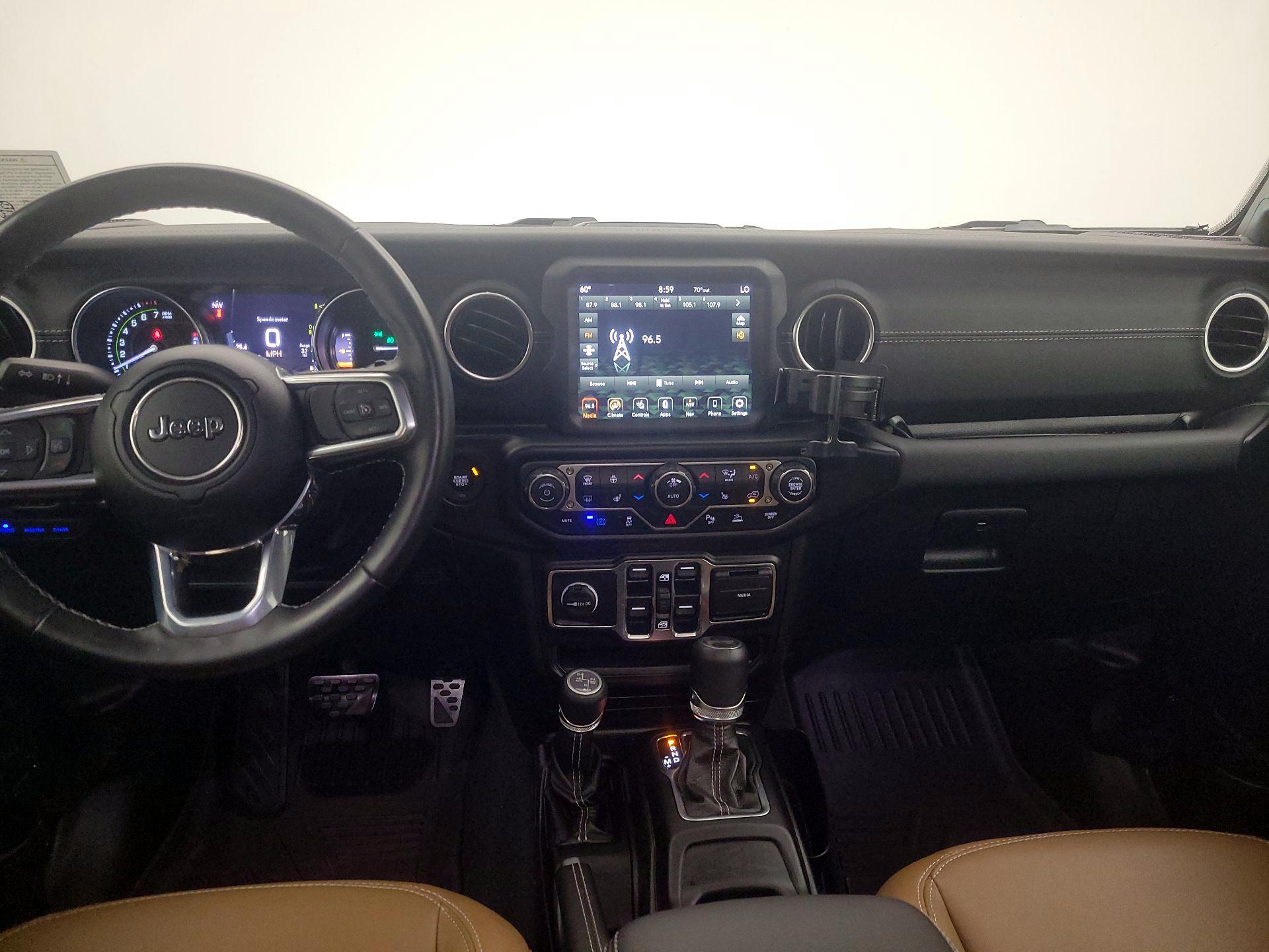 Thumbnail: 2022 Jeep Wrangler - 9