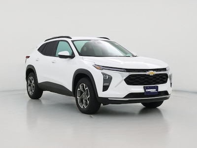 White 2025 Chevrolet Trax LT