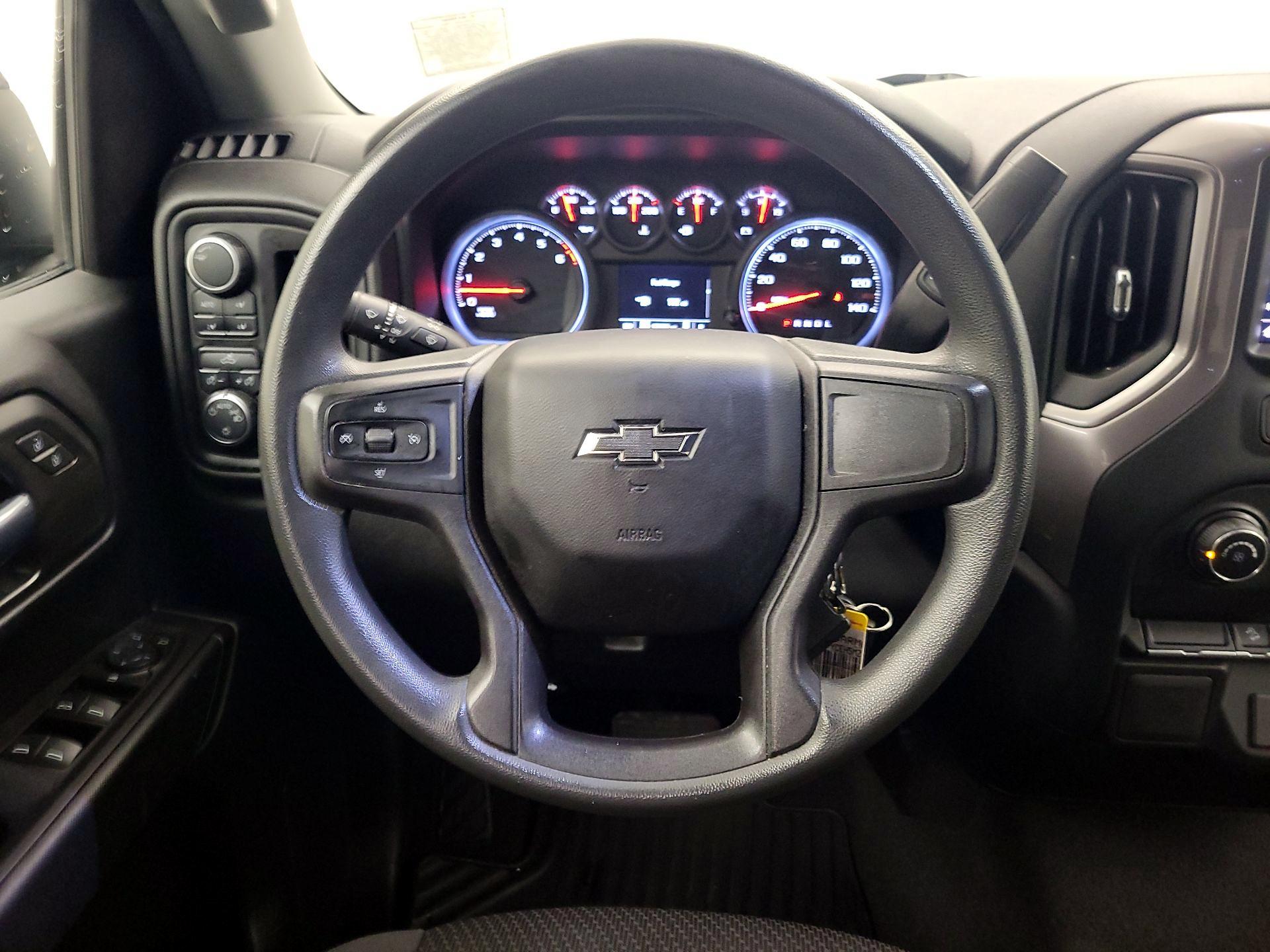 Thumbnail: 2021 Chevrolet Silverado 1500 - 10