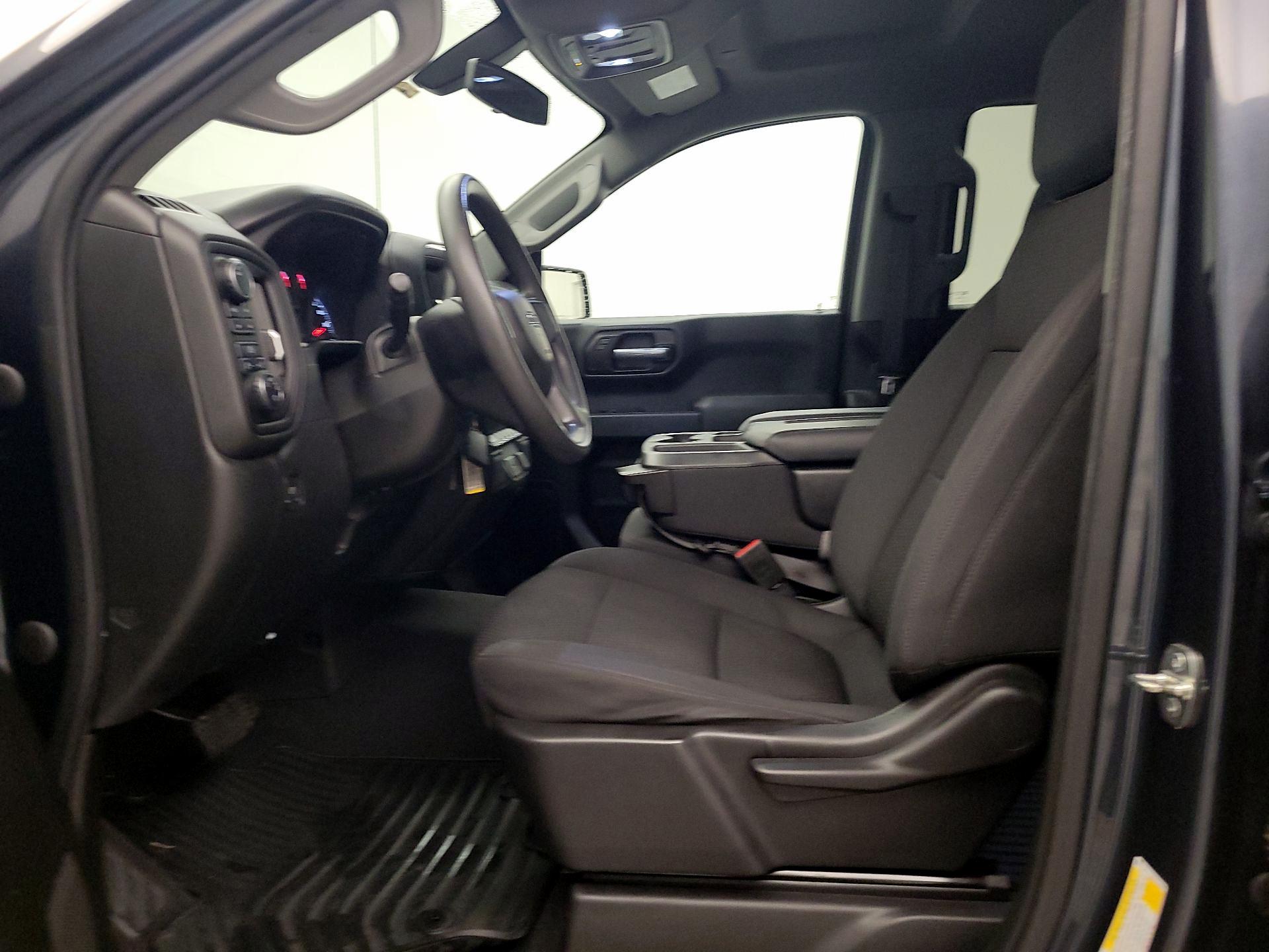 Thumbnail: 2021 Chevrolet Silverado 1500 - 11