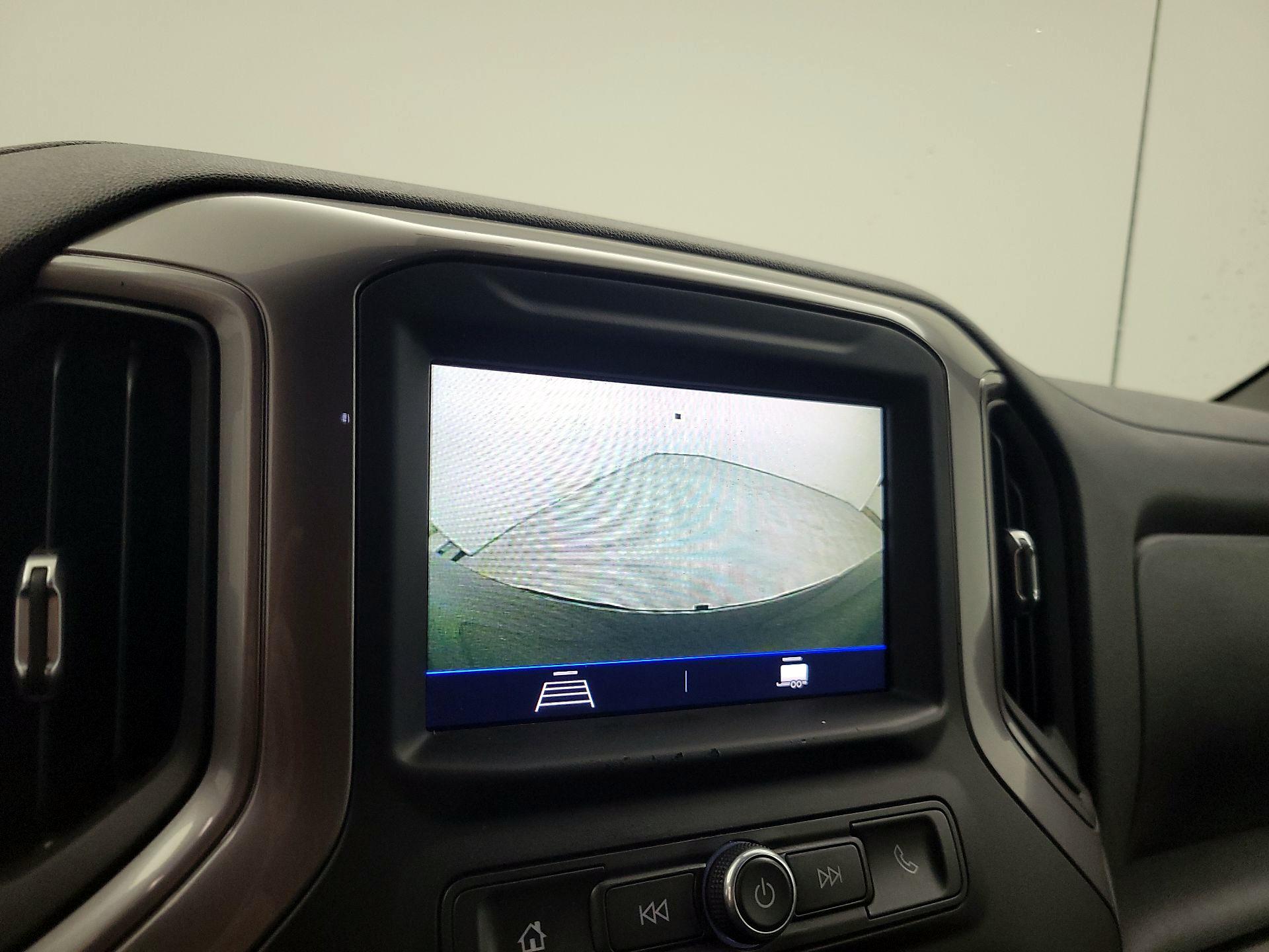 Thumbnail: 2021 Chevrolet Silverado 1500 - 14