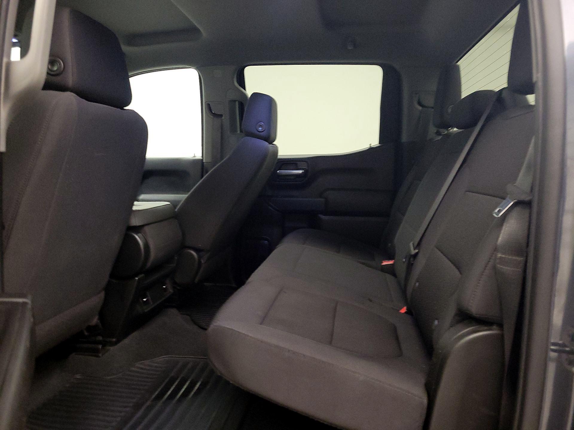 Thumbnail: 2021 Chevrolet Silverado 1500 - 19