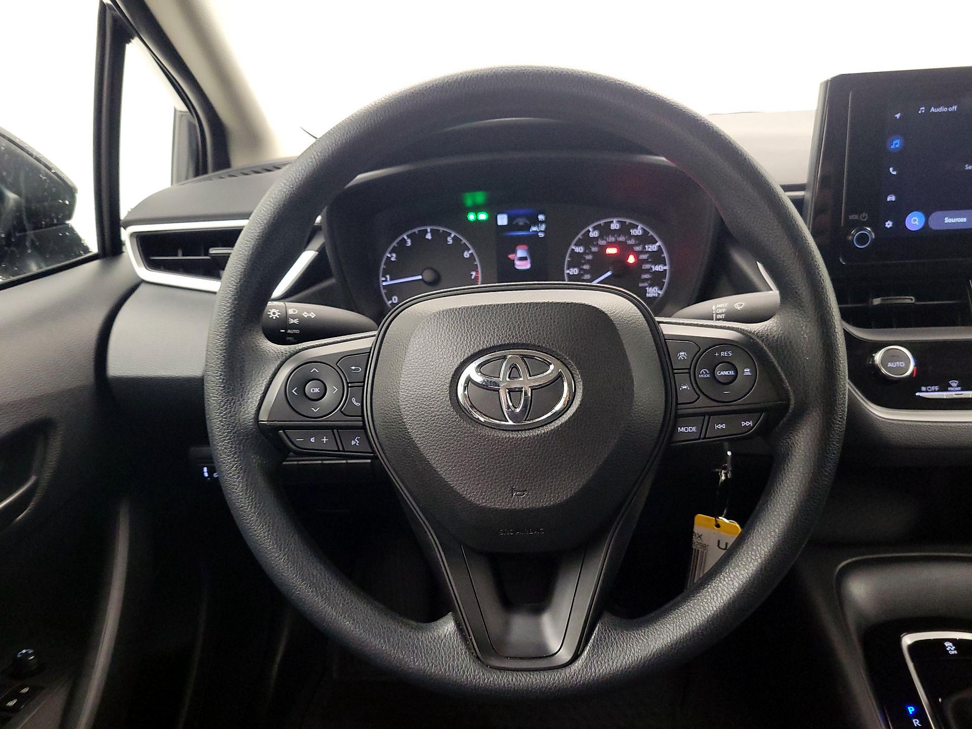 Thumbnail: 2023 Toyota Corolla - 10