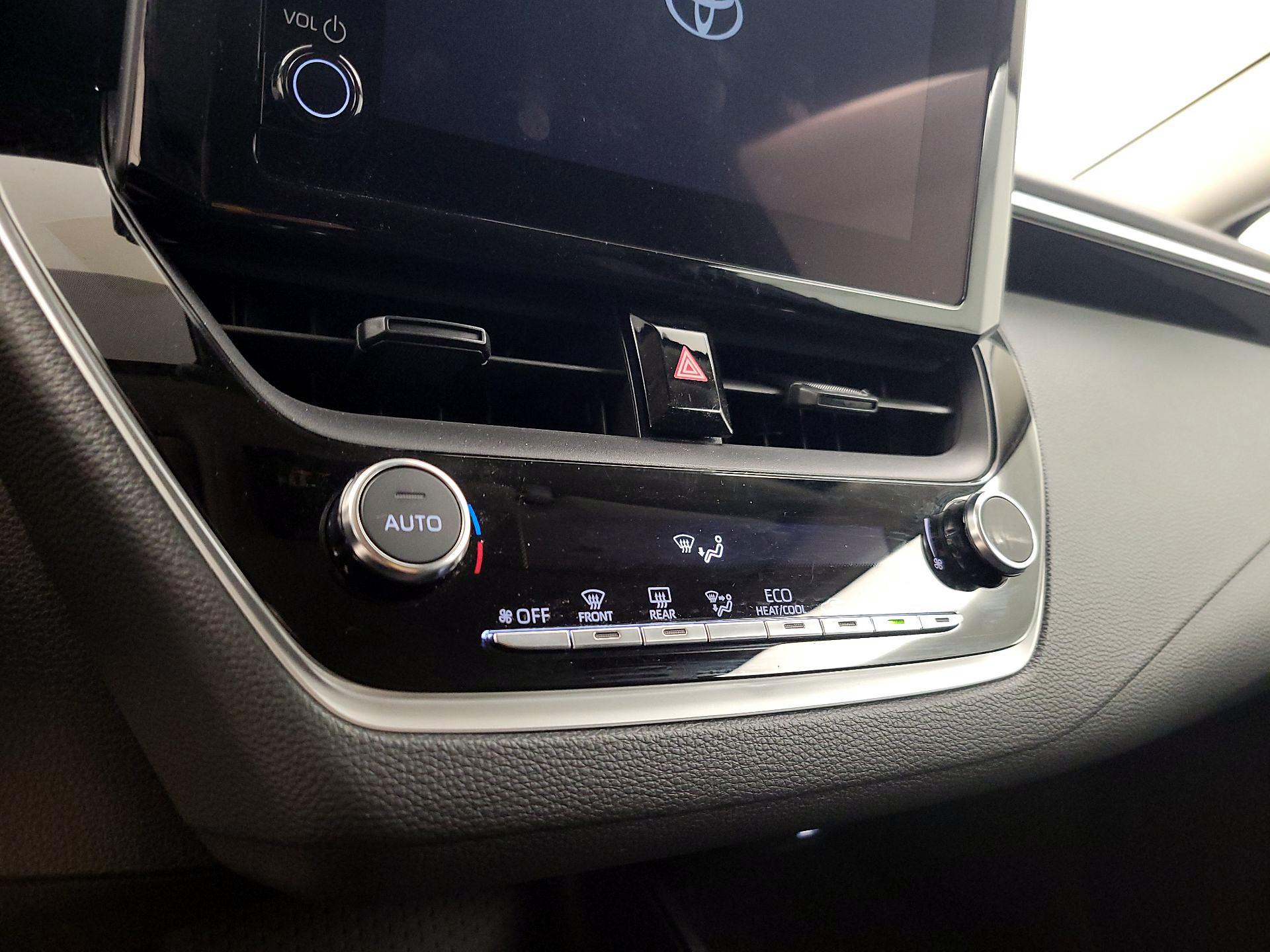 Thumbnail: 2023 Toyota Corolla - 16