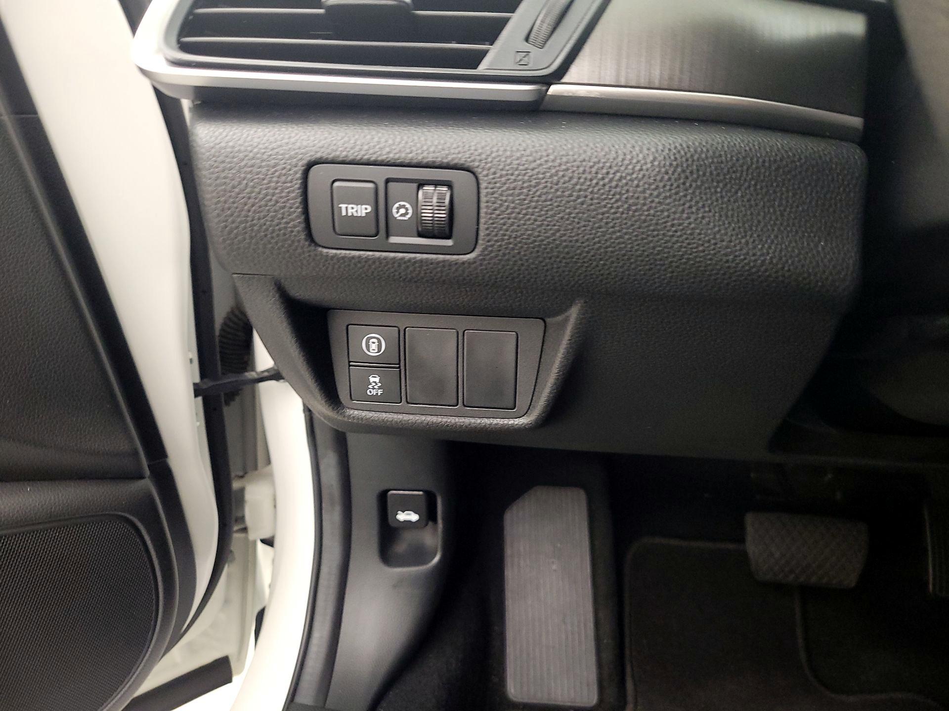 Thumbnail: 2019 Honda Accord - 13