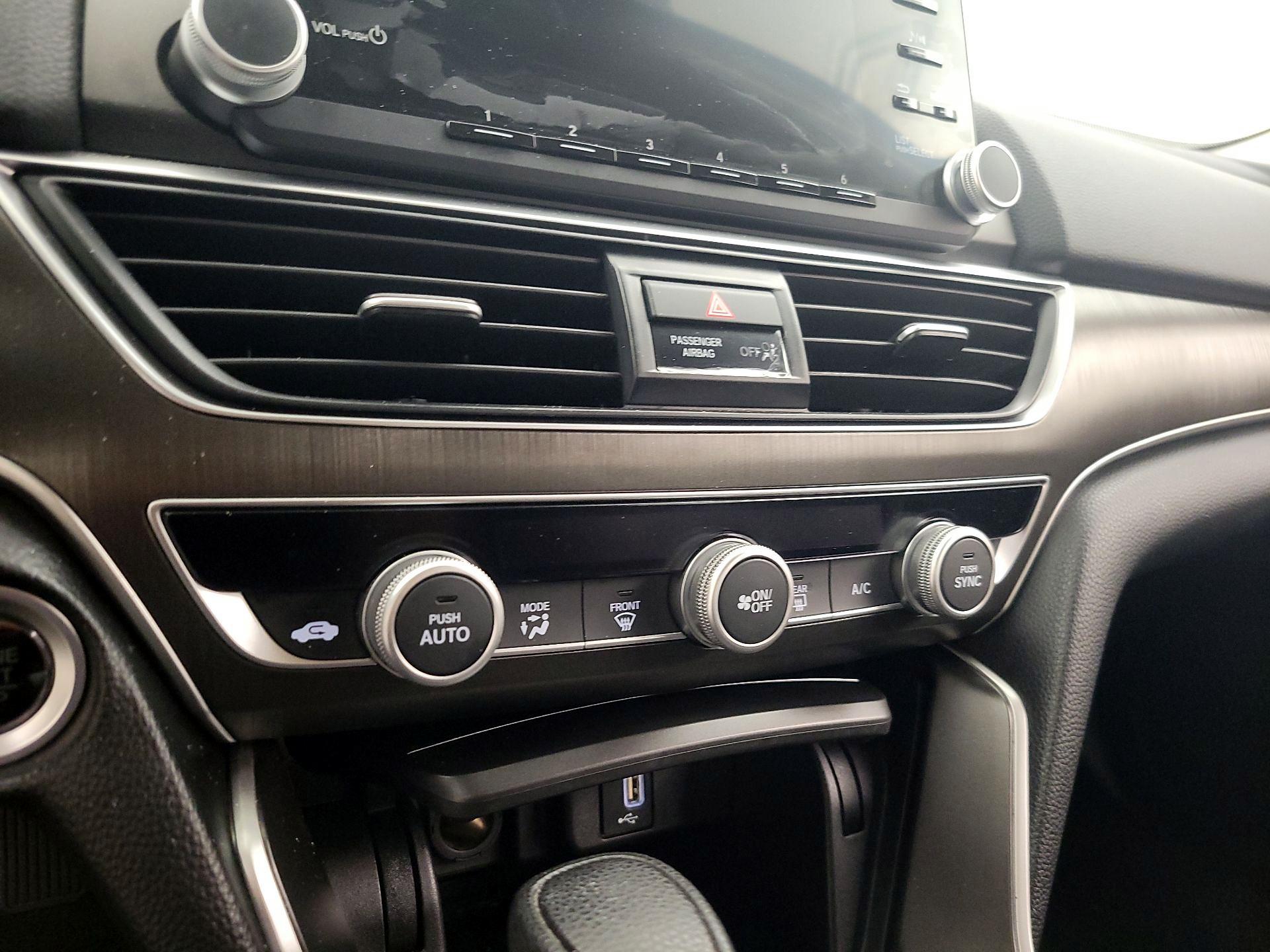 Thumbnail: 2019 Honda Accord - 16