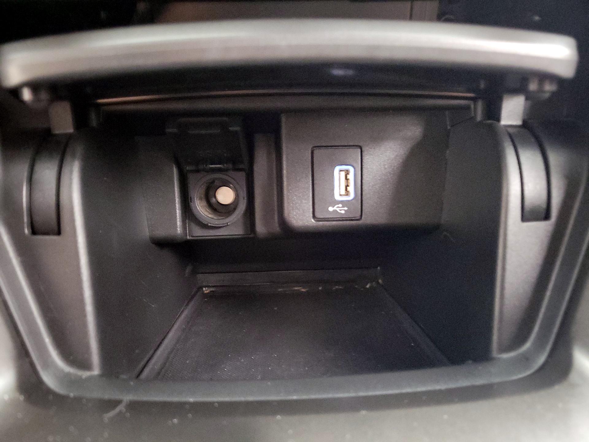 Thumbnail: 2019 Honda Accord - 18