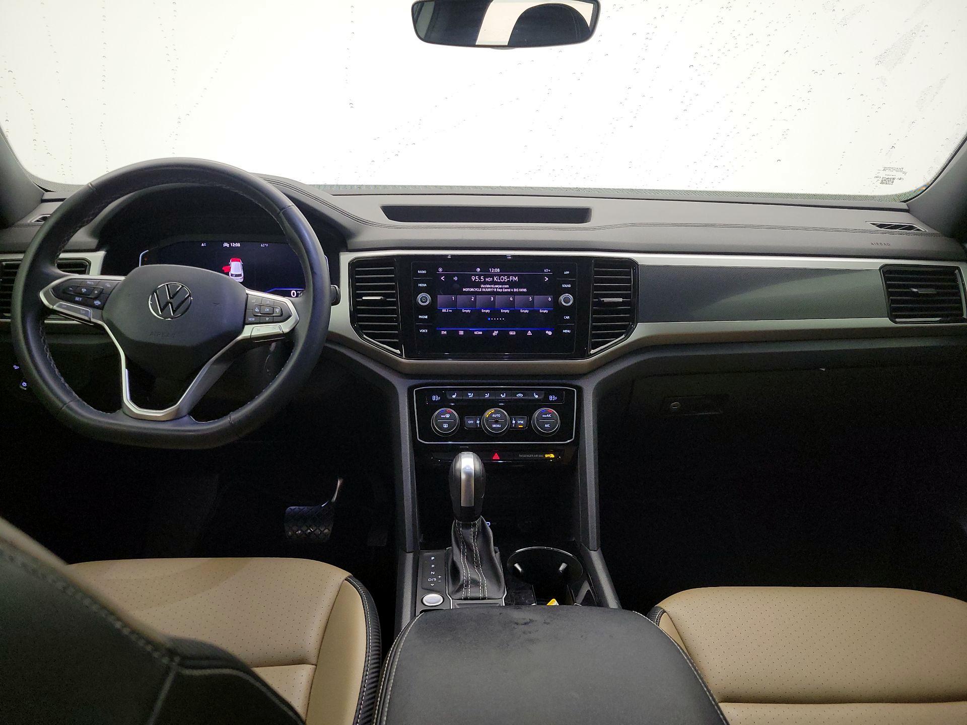 Thumbnail: 2022 Volkswagen Atlas - 9