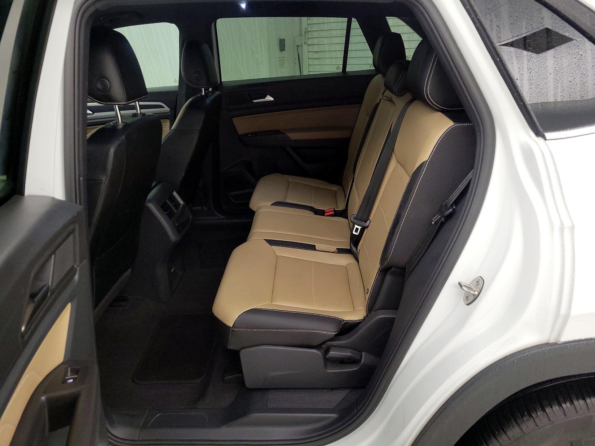 Thumbnail: 2022 Volkswagen Atlas - 19