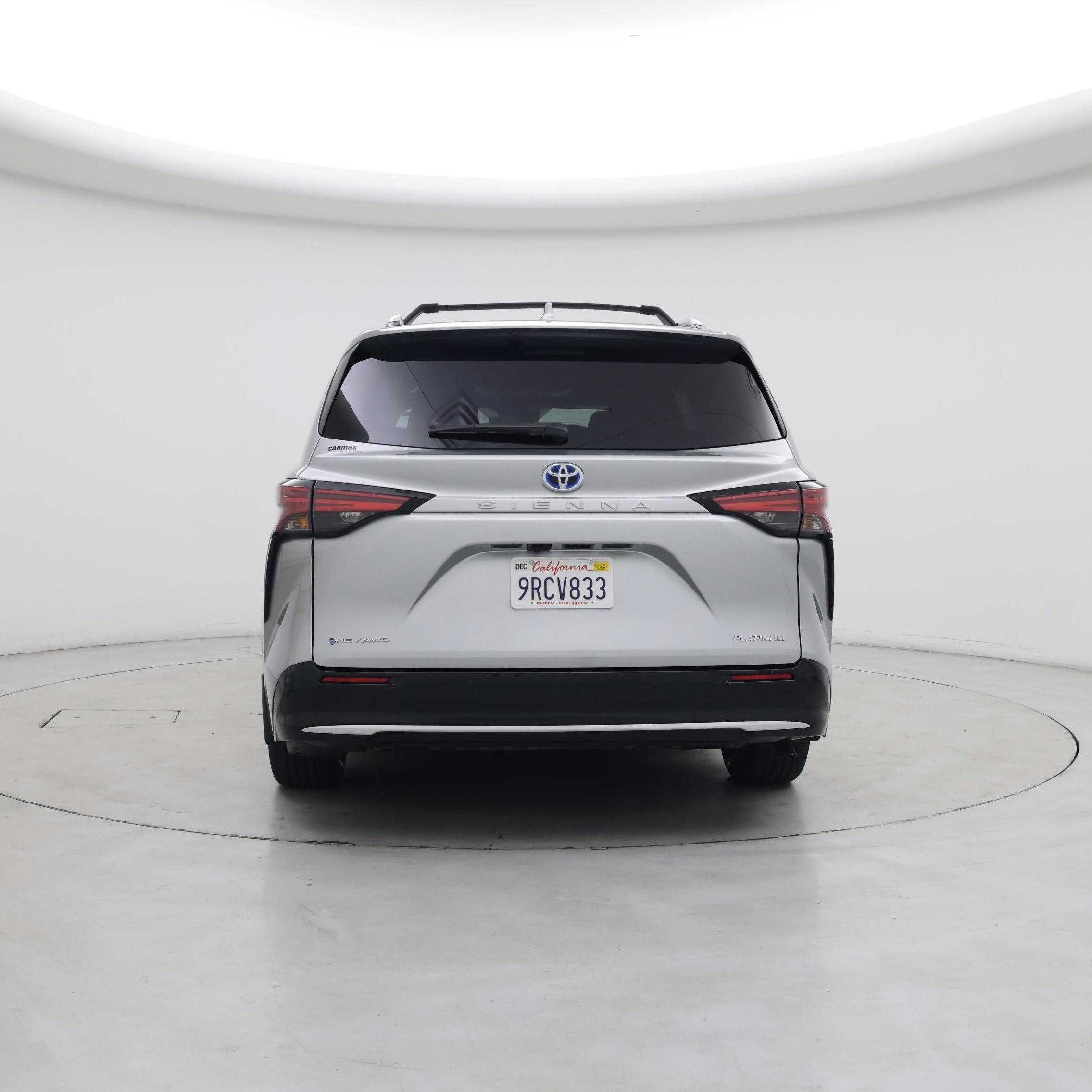 Thumbnail: 2025 Toyota Sienna - 6