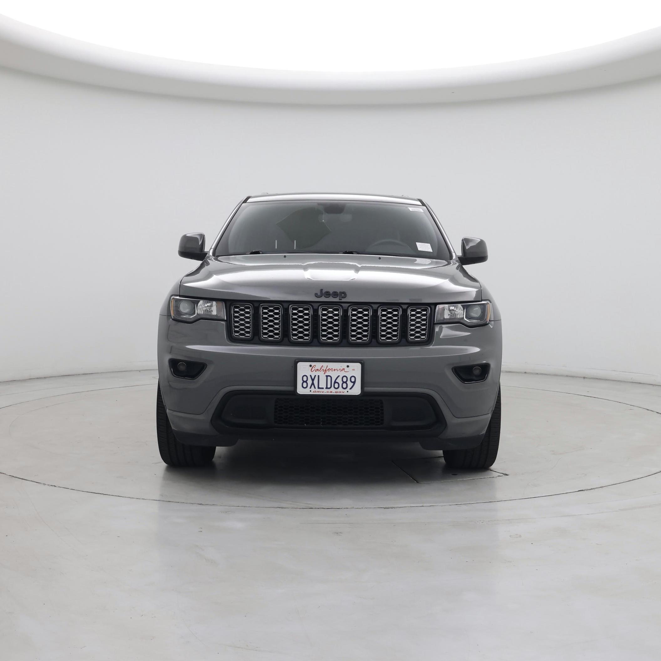 Thumbnail: 2020 Jeep Grand Cherokee - 5