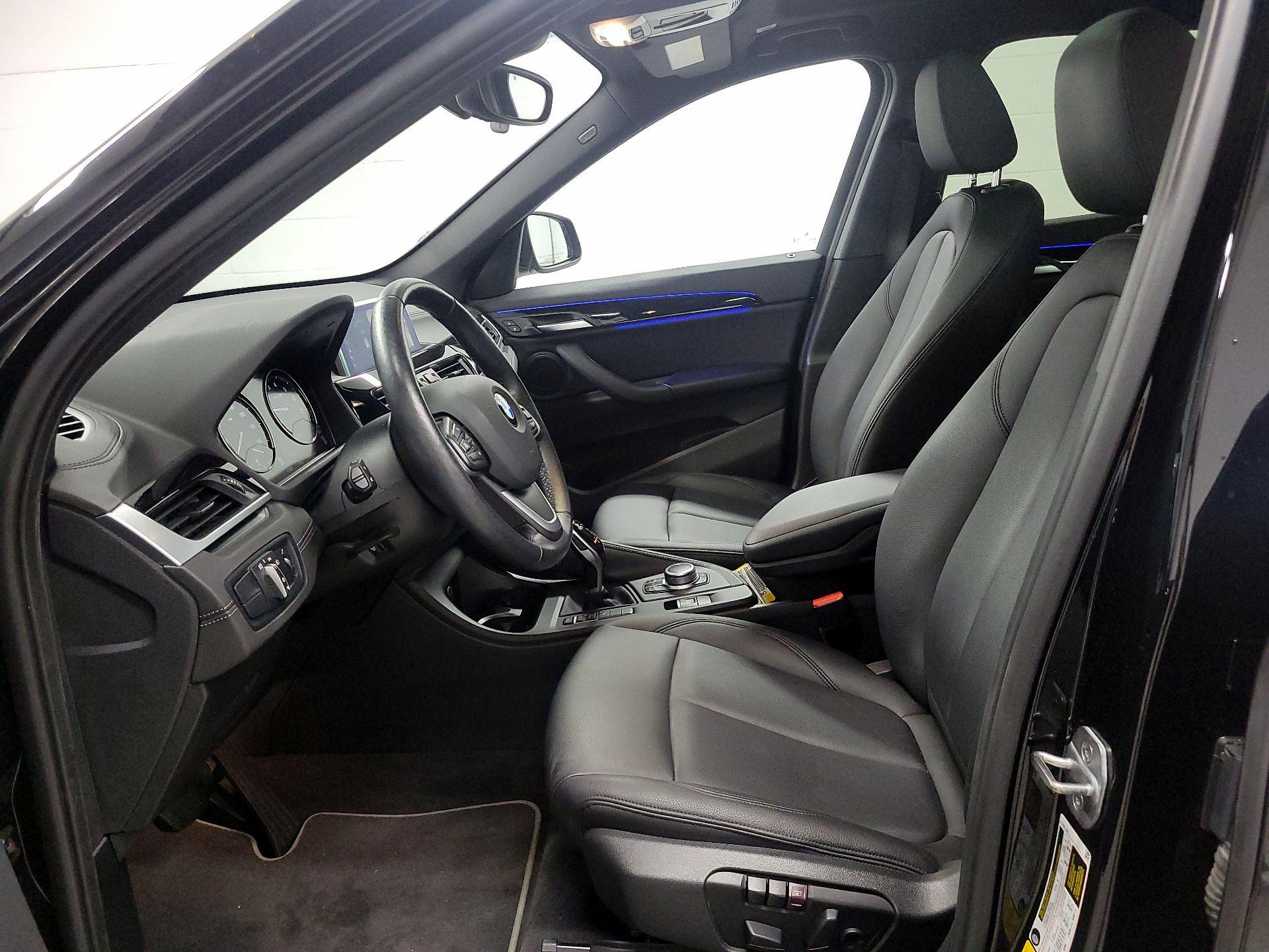 Thumbnail: 2021 BMW X1 - 11