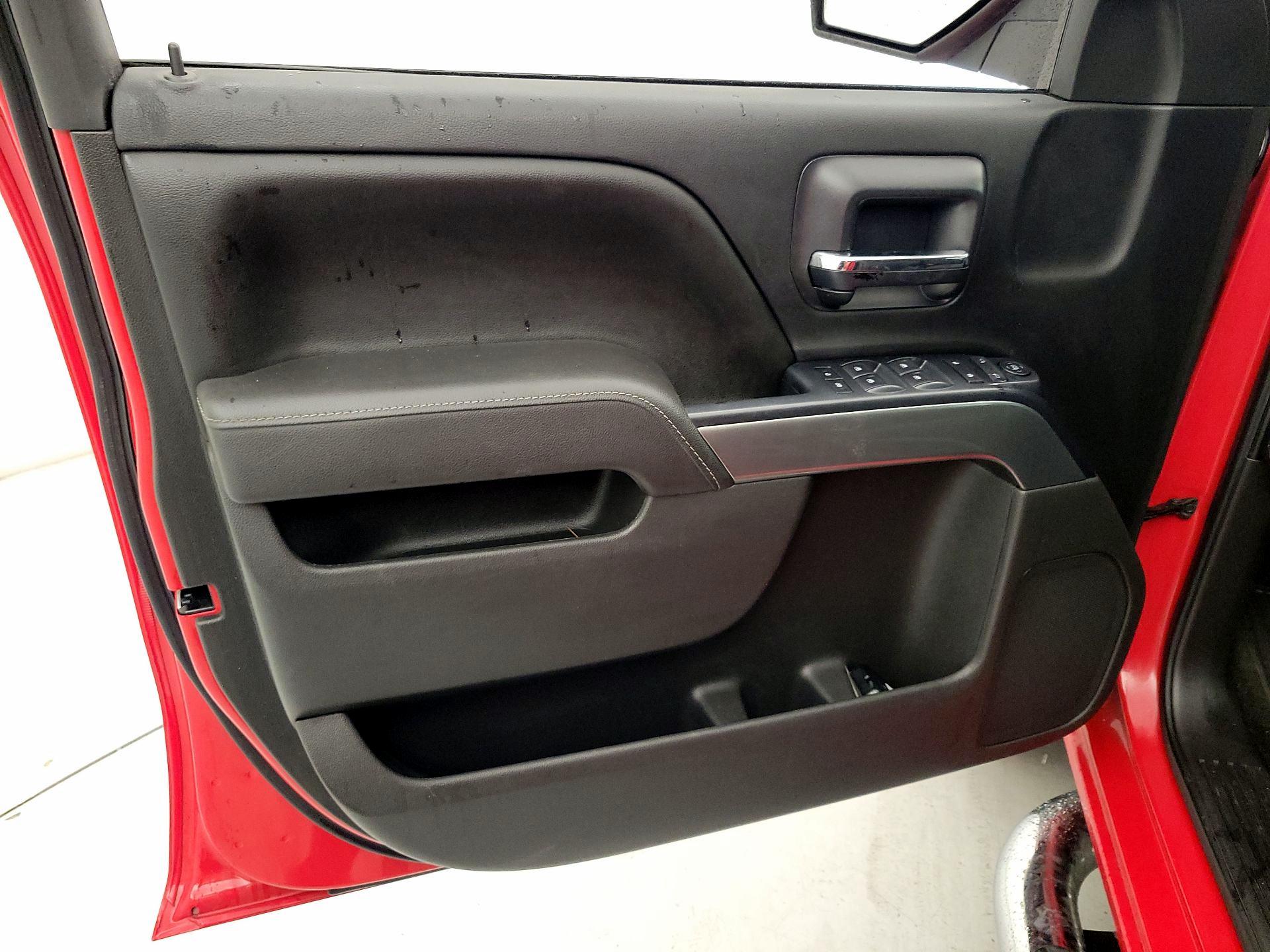 Thumbnail: 2017 Chevrolet Silverado 1500 - 12