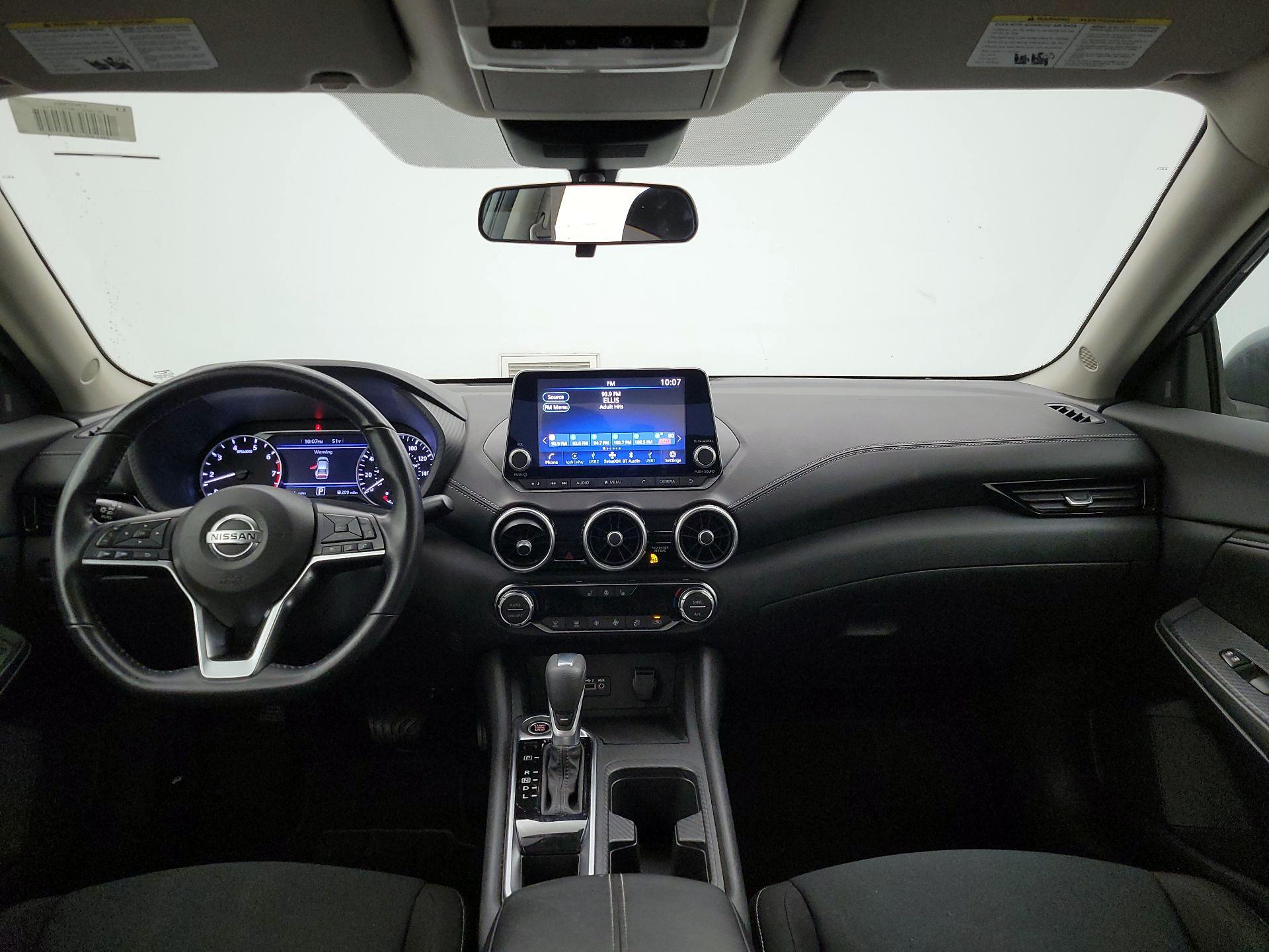 Thumbnail: 2022 Nissan Sentra - 9